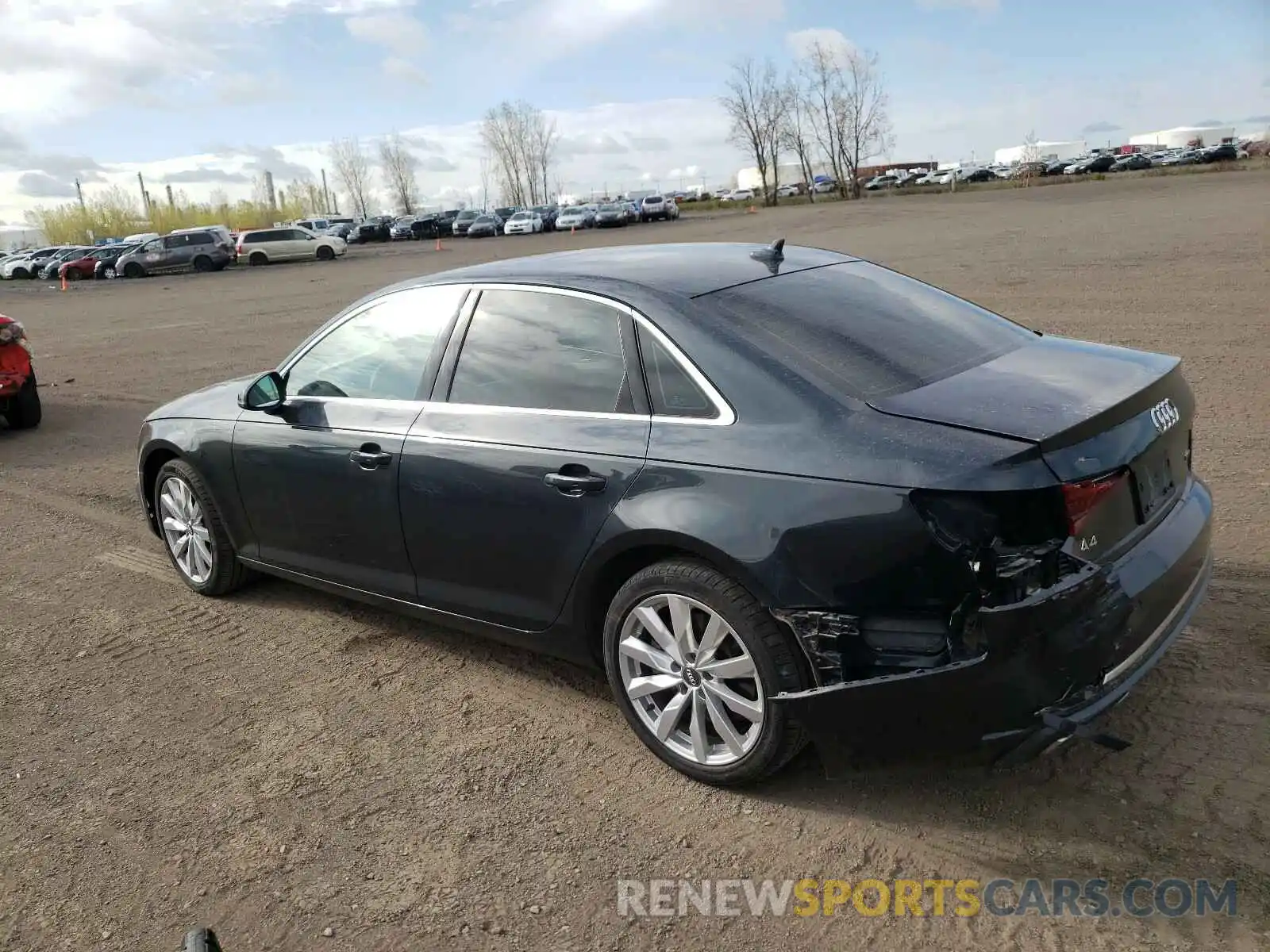 3 Фотография поврежденного автомобиля WAUANAF46KN018012 AUDI A4 2019