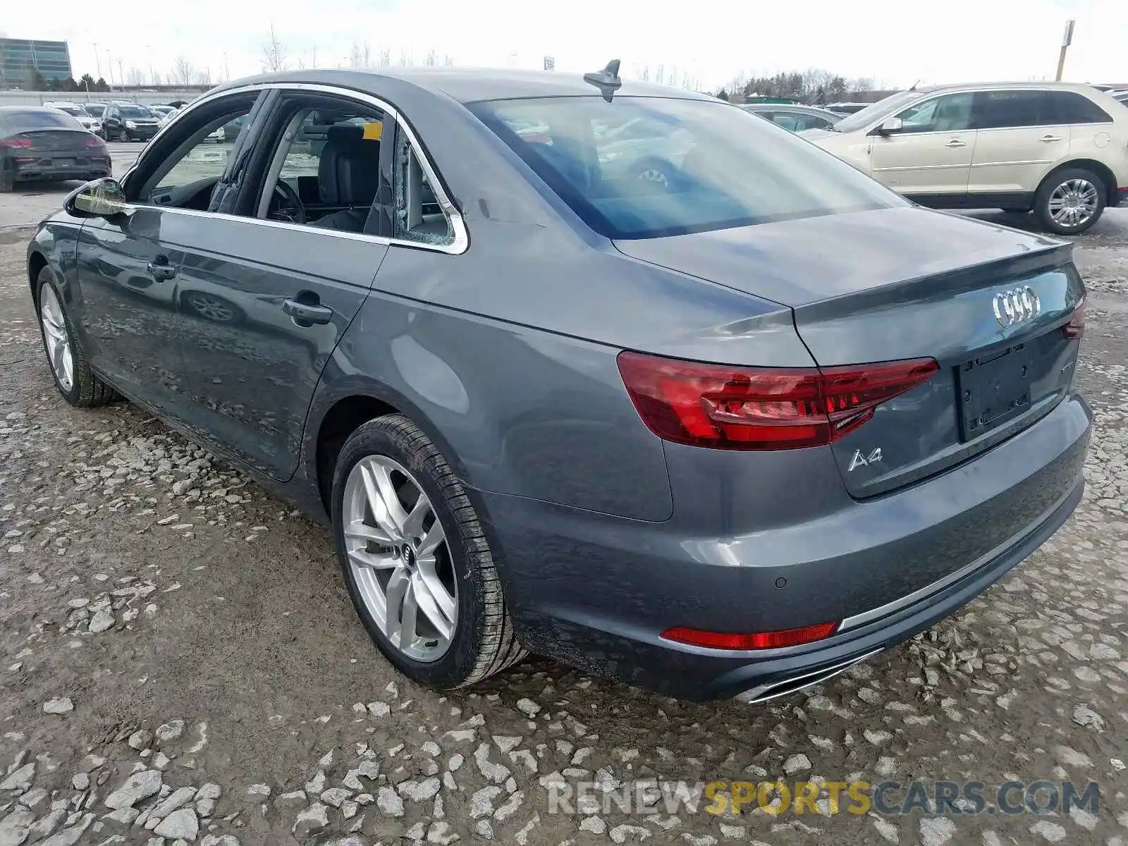 3 Фотография поврежденного автомобиля WAUCNAF44KN008443 AUDI A4 2019