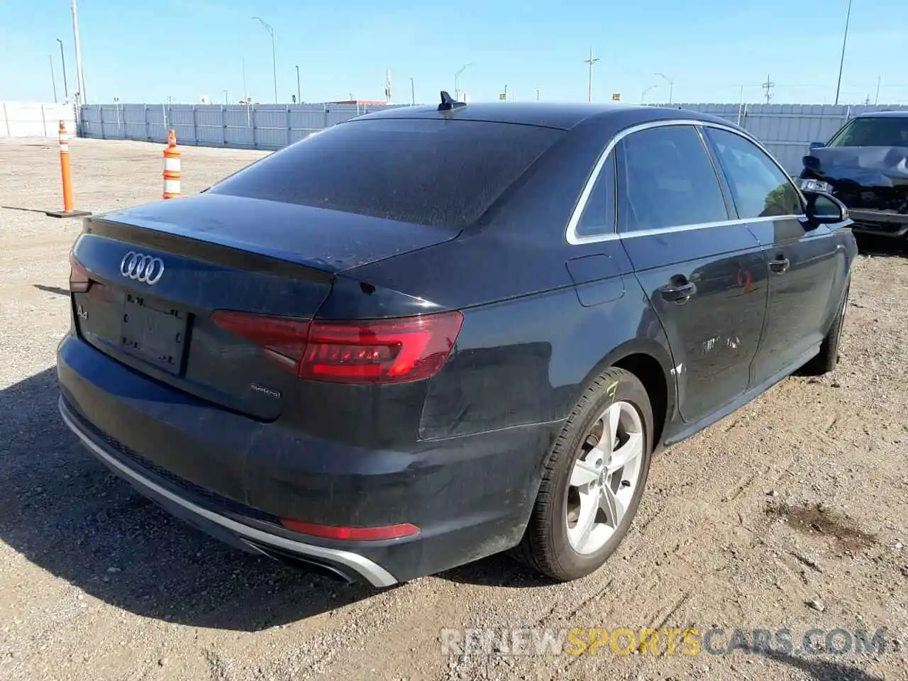 4 Фотография поврежденного автомобиля WAUDNAF40KA043797 AUDI A4 2019