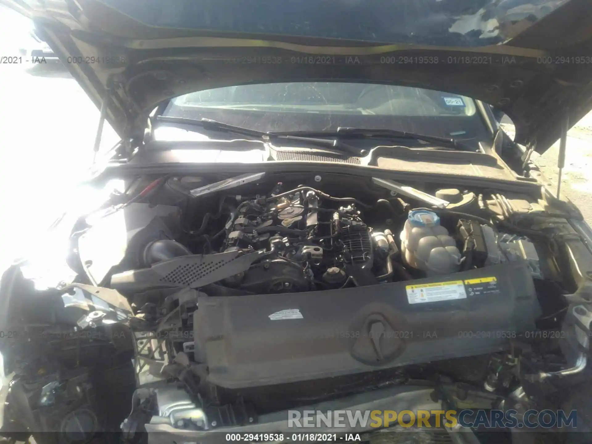 10 Фотография поврежденного автомобиля WAUDNAF41KA015202 AUDI A4 2019
