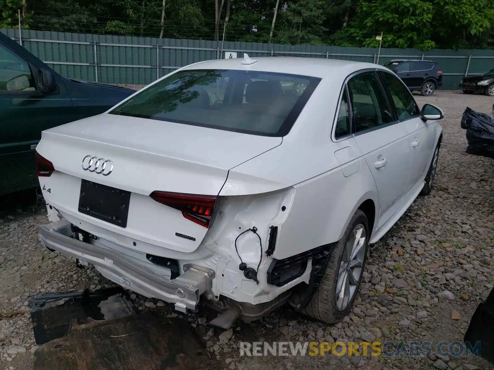 4 Фотография поврежденного автомобиля WAUDNAF42KA115969 AUDI A4 2019