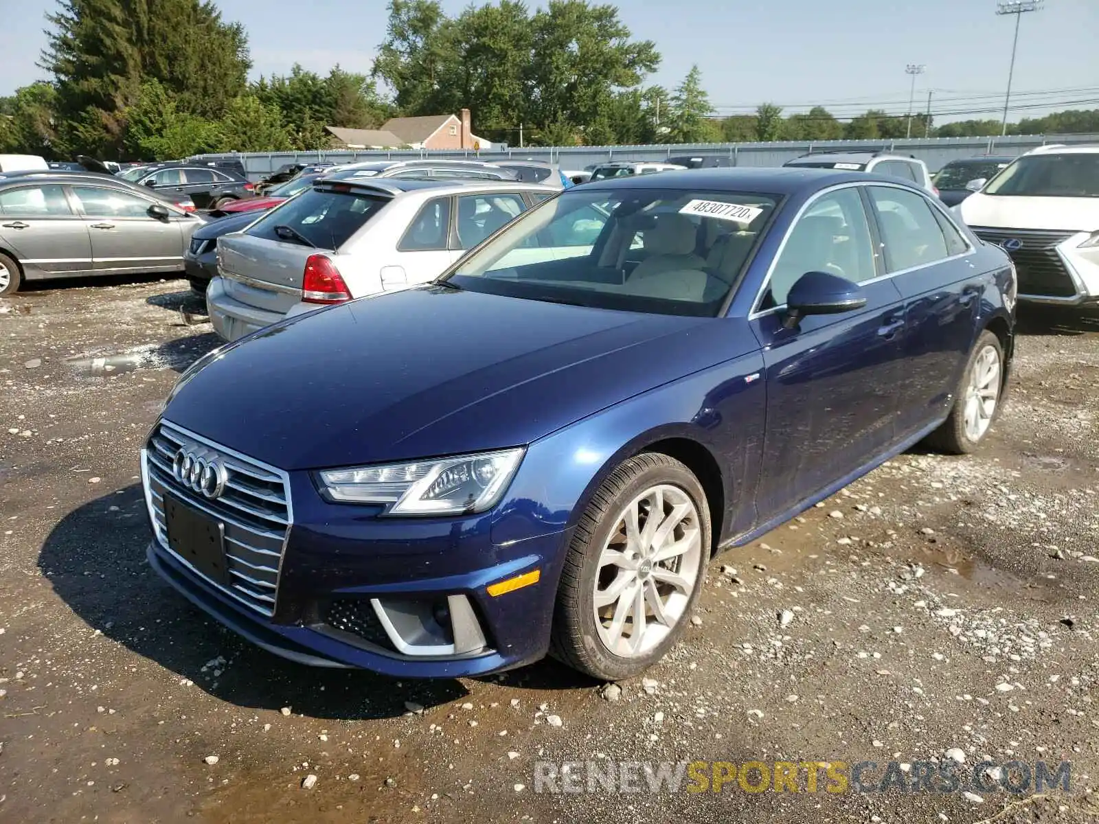 2 Фотография поврежденного автомобиля WAUDNAF43KA116046 AUDI A4 2019