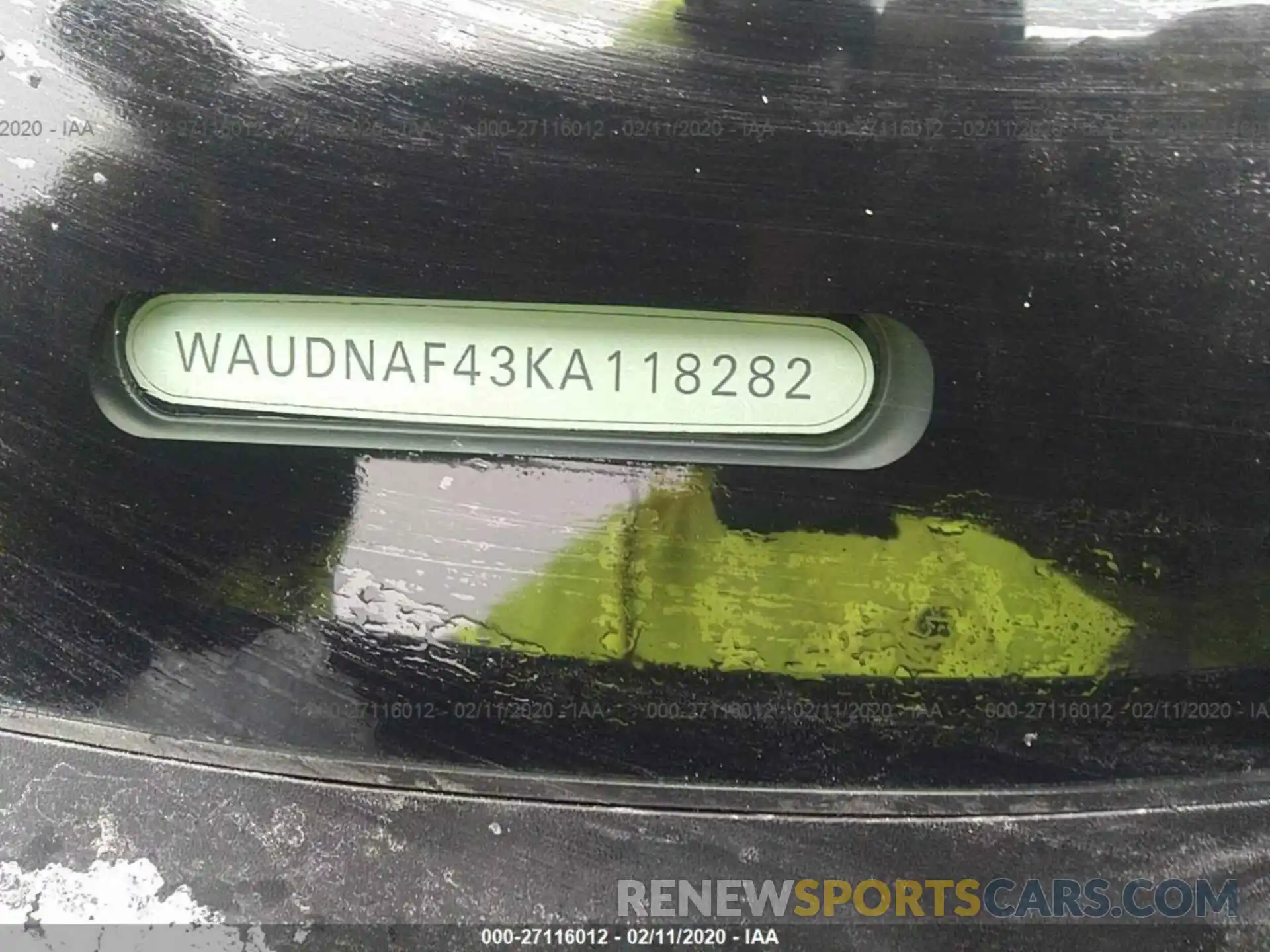 9 Photograph of a damaged car WAUDNAF43KA118282 AUDI A4 2019