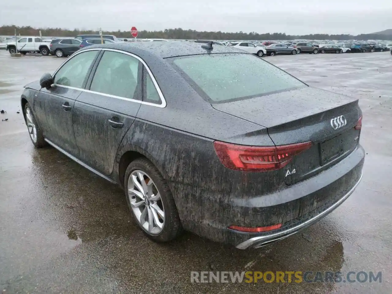 3 Фотография поврежденного автомобиля WAUDNAF44KN012979 AUDI A4 2019