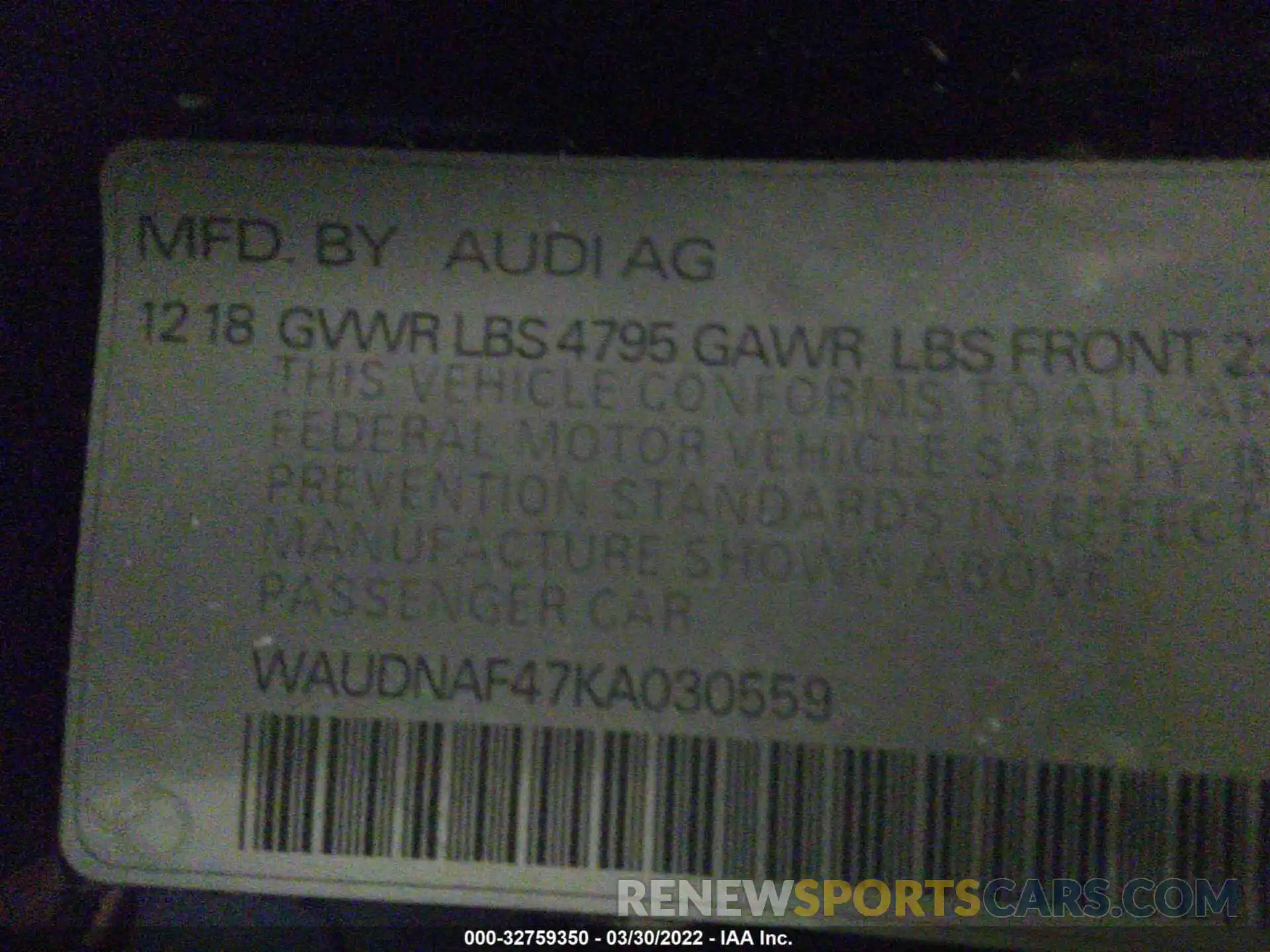 9 Photograph of a damaged car WAUDNAF47KA030559 AUDI A4 2019