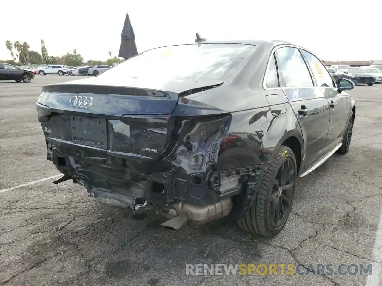 4 Фотография поврежденного автомобиля WAUDNAF4XKN002165 AUDI A4 2019