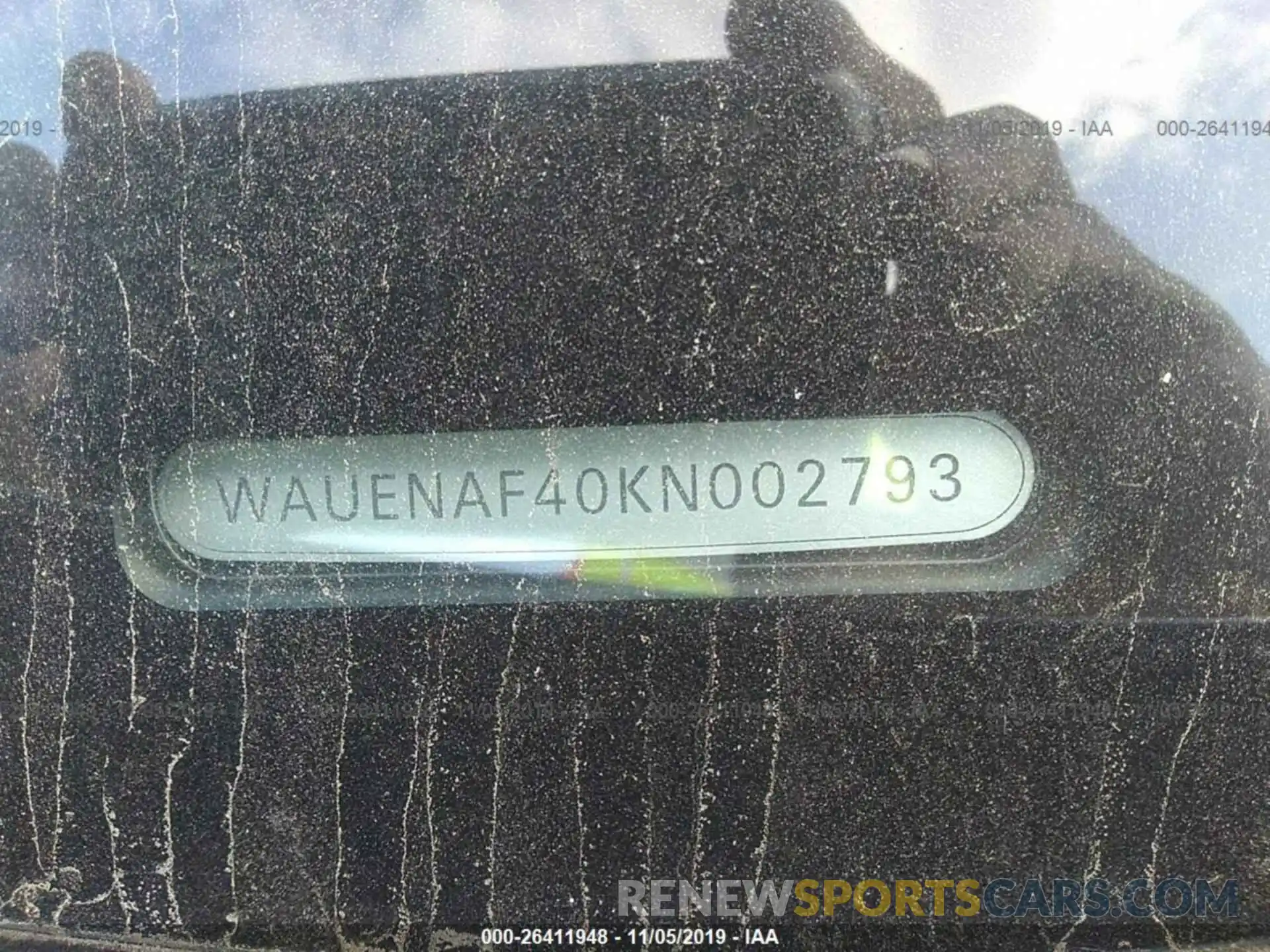 9 Фотография поврежденного автомобиля WAUENAF40KN002793 AUDI A4 2019