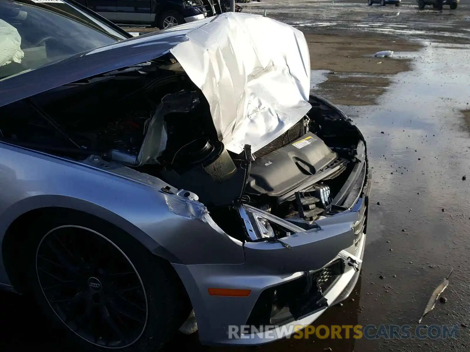 9 Photograph of a damaged car WAUENAF40KN020274 AUDI A4 2019