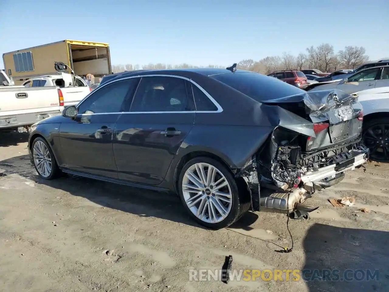 2 Фотография поврежденного автомобиля WAUENAF41KA049645 AUDI A4 2019