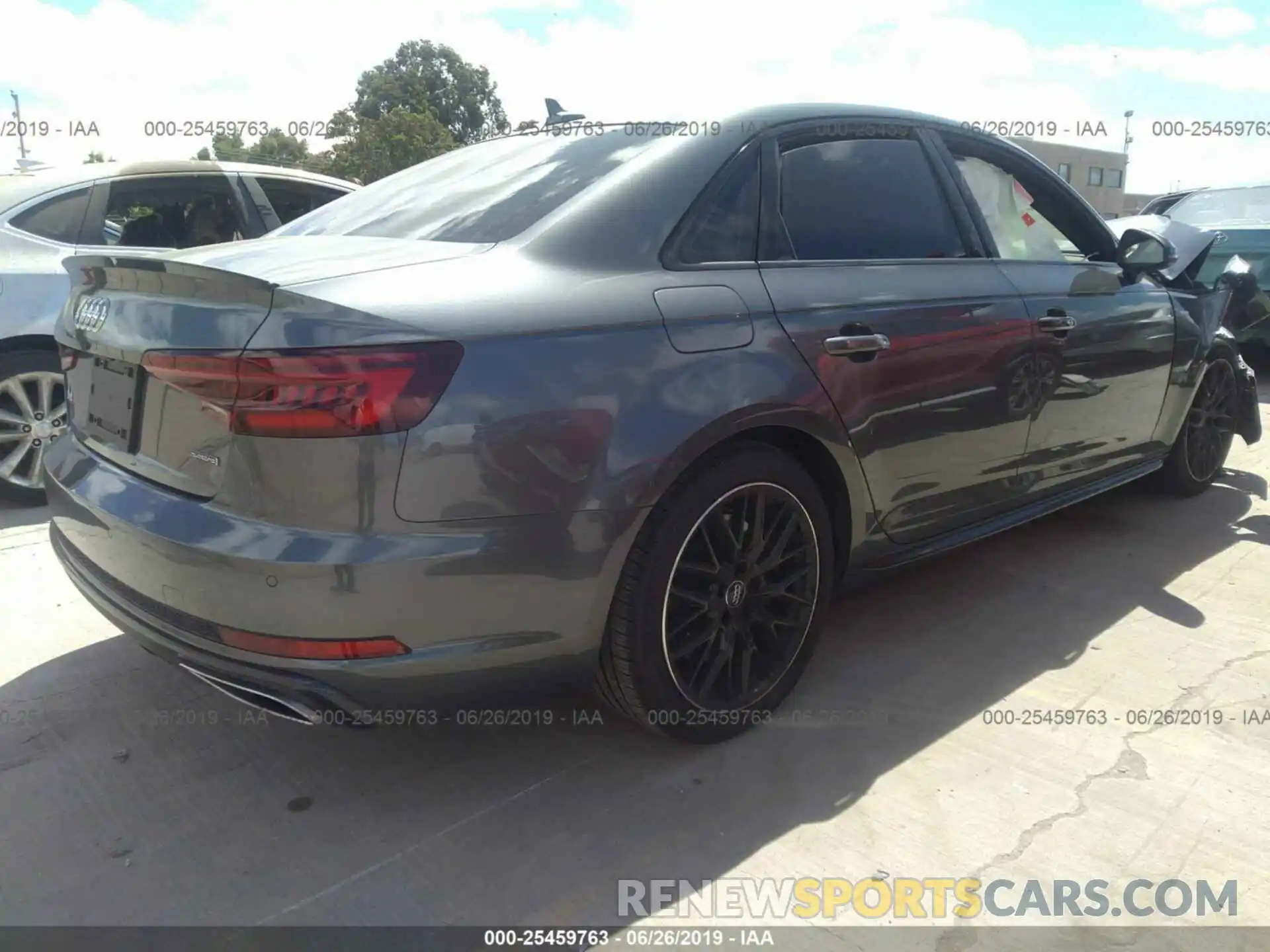 4 Фотография поврежденного автомобиля WAUENAF41KN003385 AUDI A4 2019