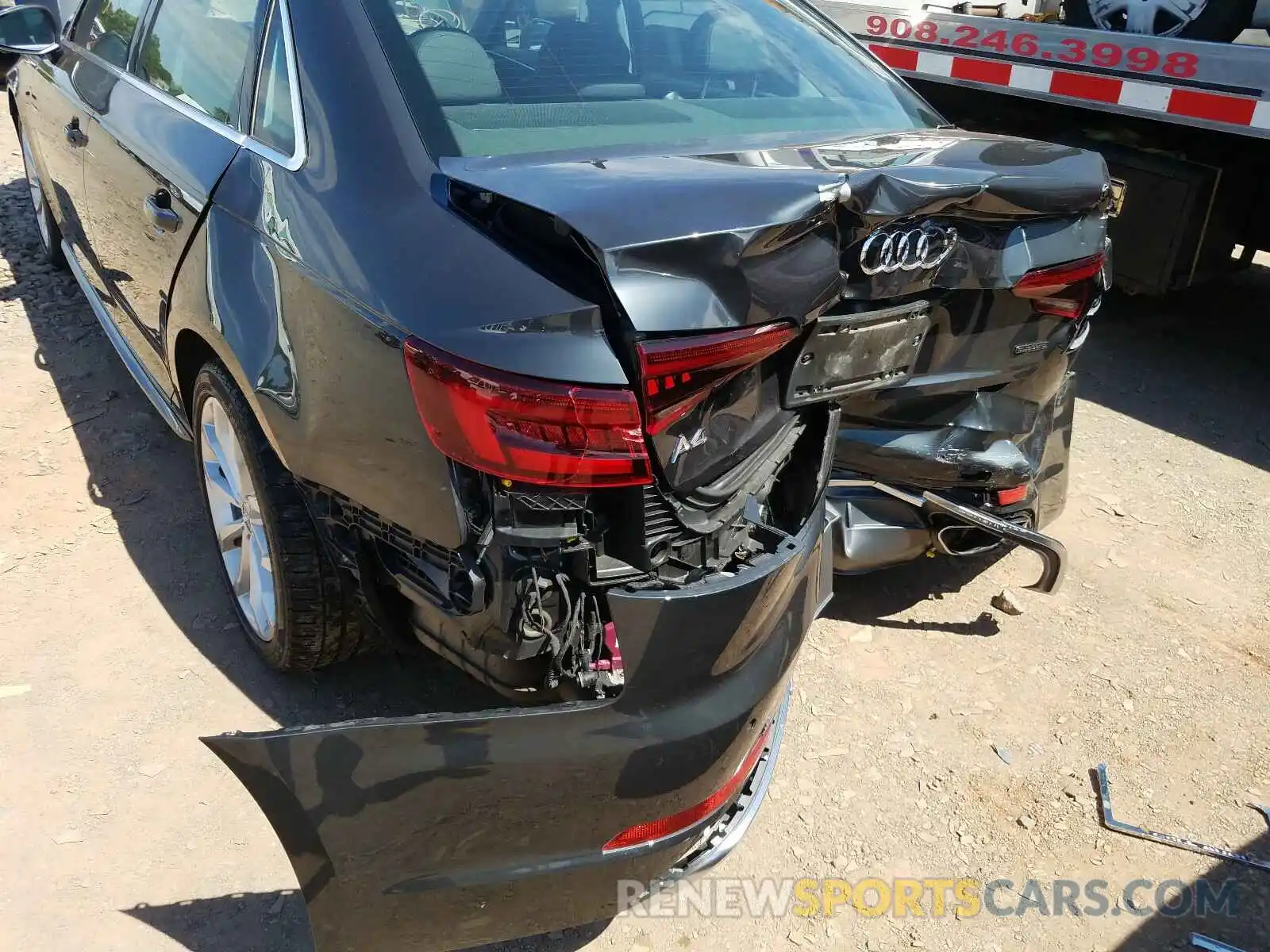 9 Photograph of a damaged car WAUENAF41KN004522 AUDI A4 2019