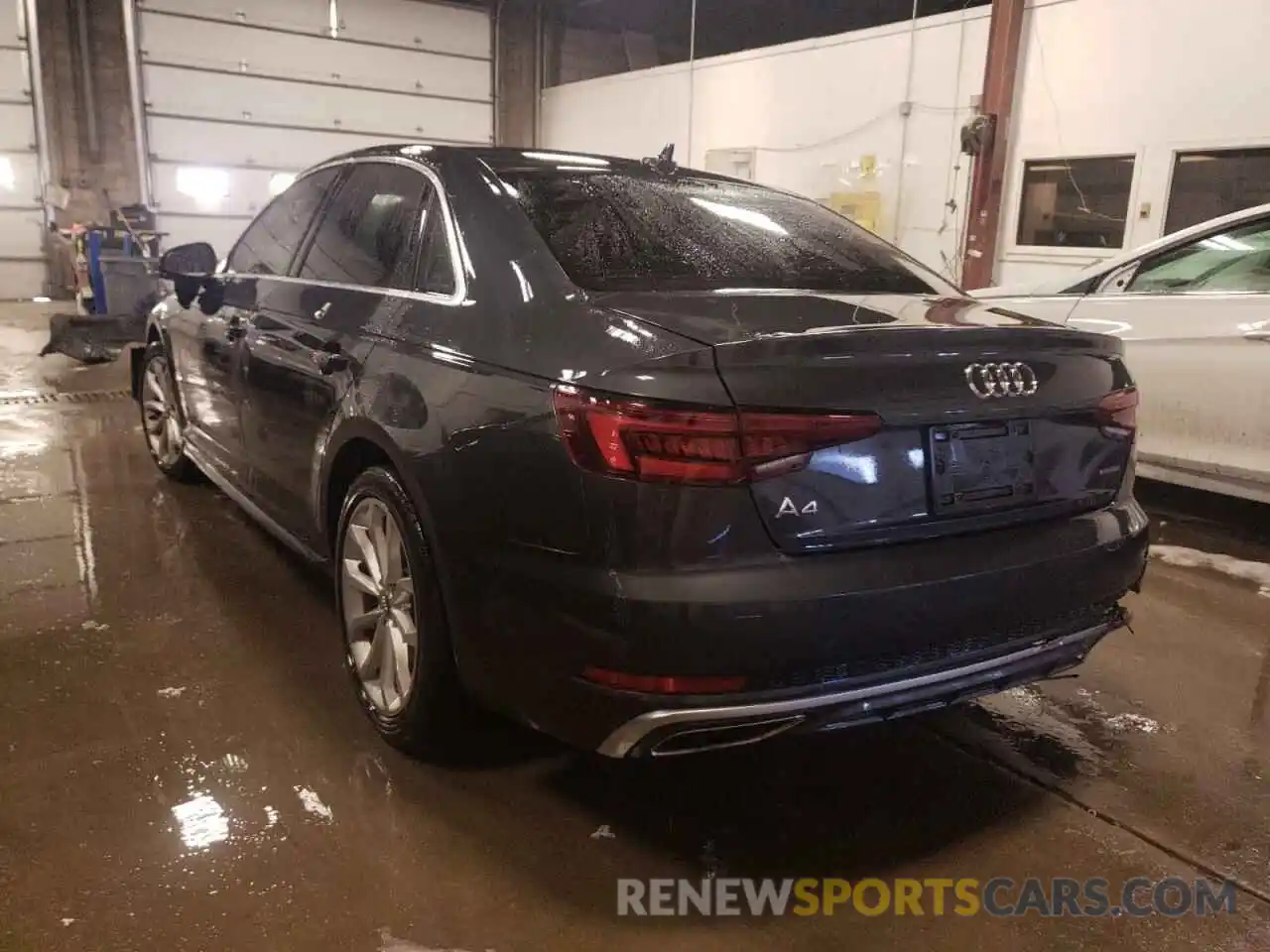 3 Фотография поврежденного автомобиля WAUENAF41KN007954 AUDI A4 2019