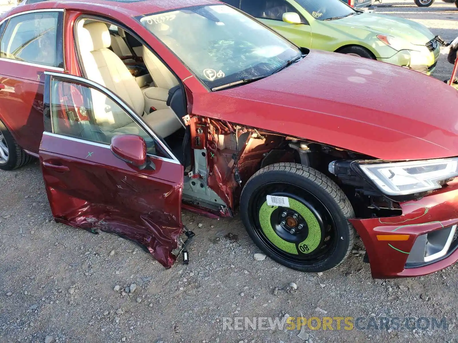 9 Photograph of a damaged car WAUENAF41KN018999 AUDI A4 2019