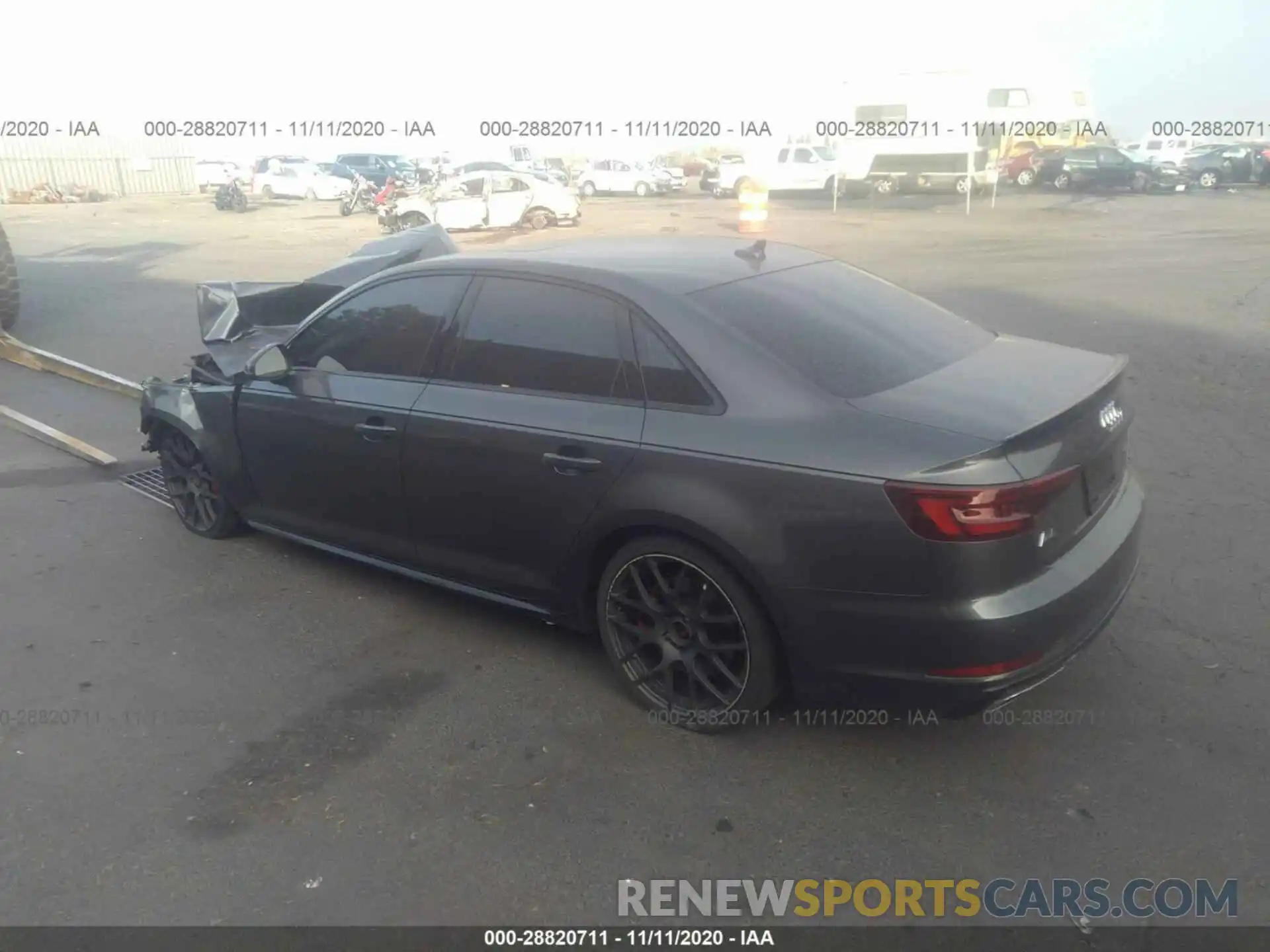 3 Фотография поврежденного автомобиля WAUENAF42KA004956 AUDI A4 2019