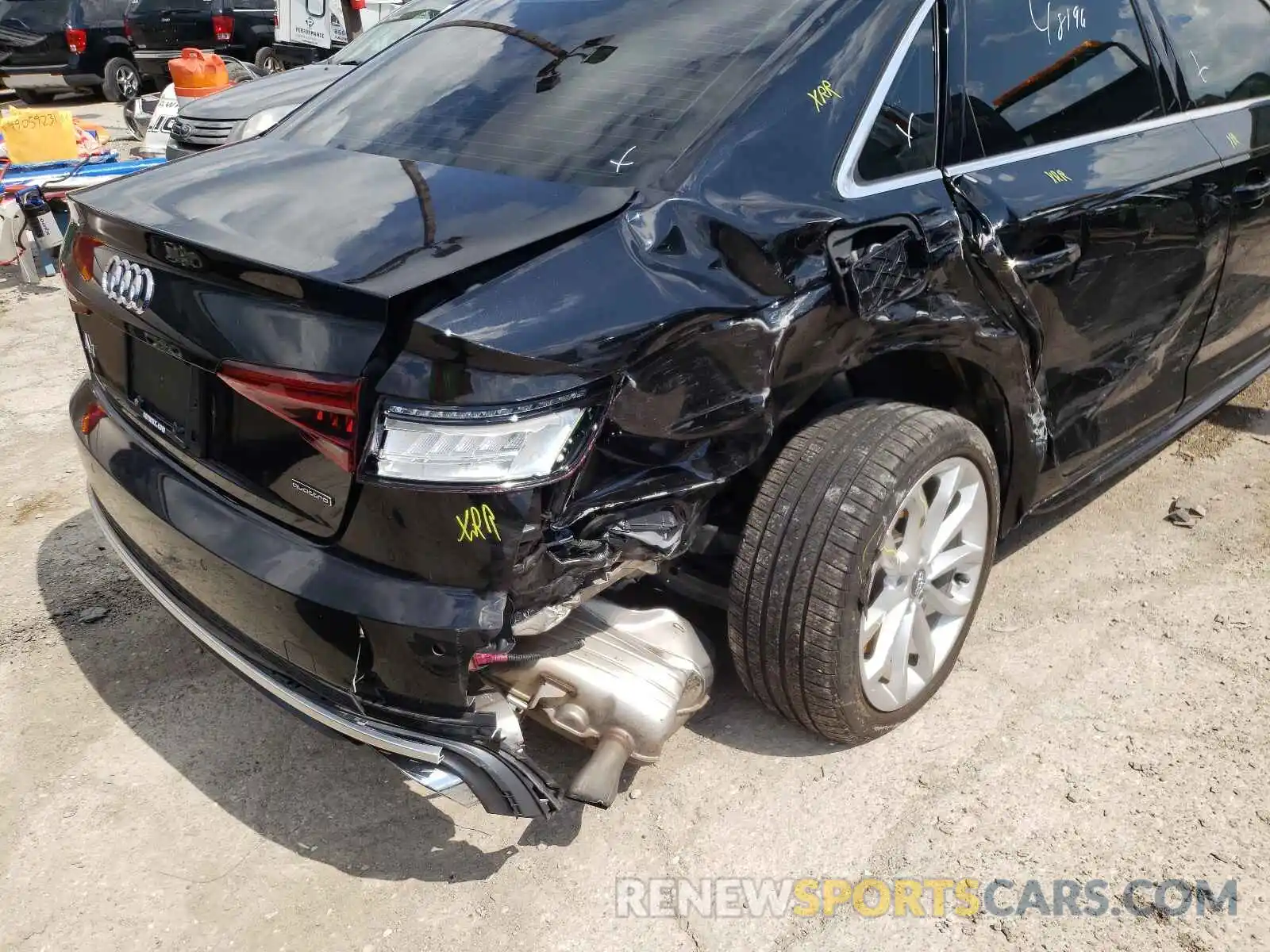 9 Photograph of a damaged car WAUENAF42KA019795 AUDI A4 2019