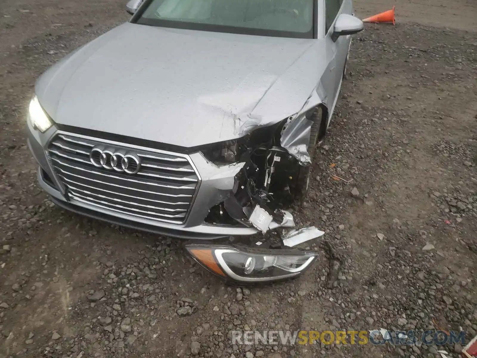 9 Photograph of a damaged car WAUENAF42KN006473 AUDI A4 2019