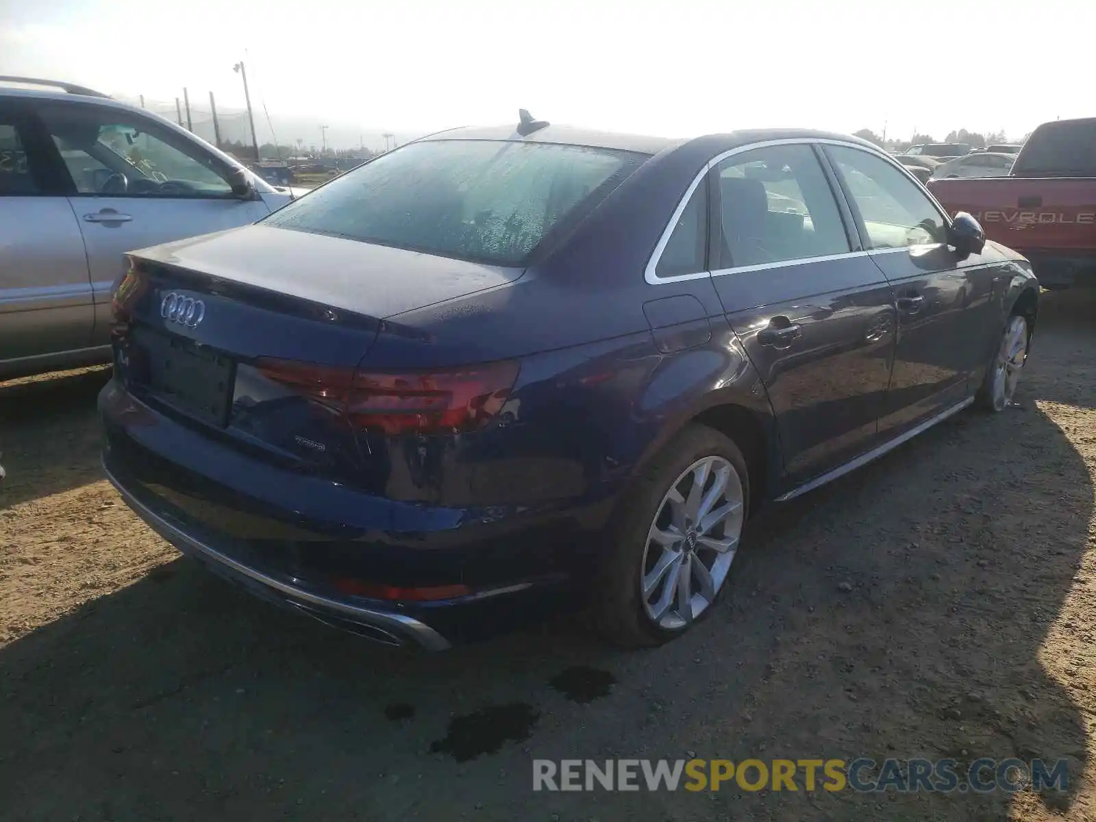 4 Фотография поврежденного автомобиля WAUENAF42KN014590 AUDI A4 2019