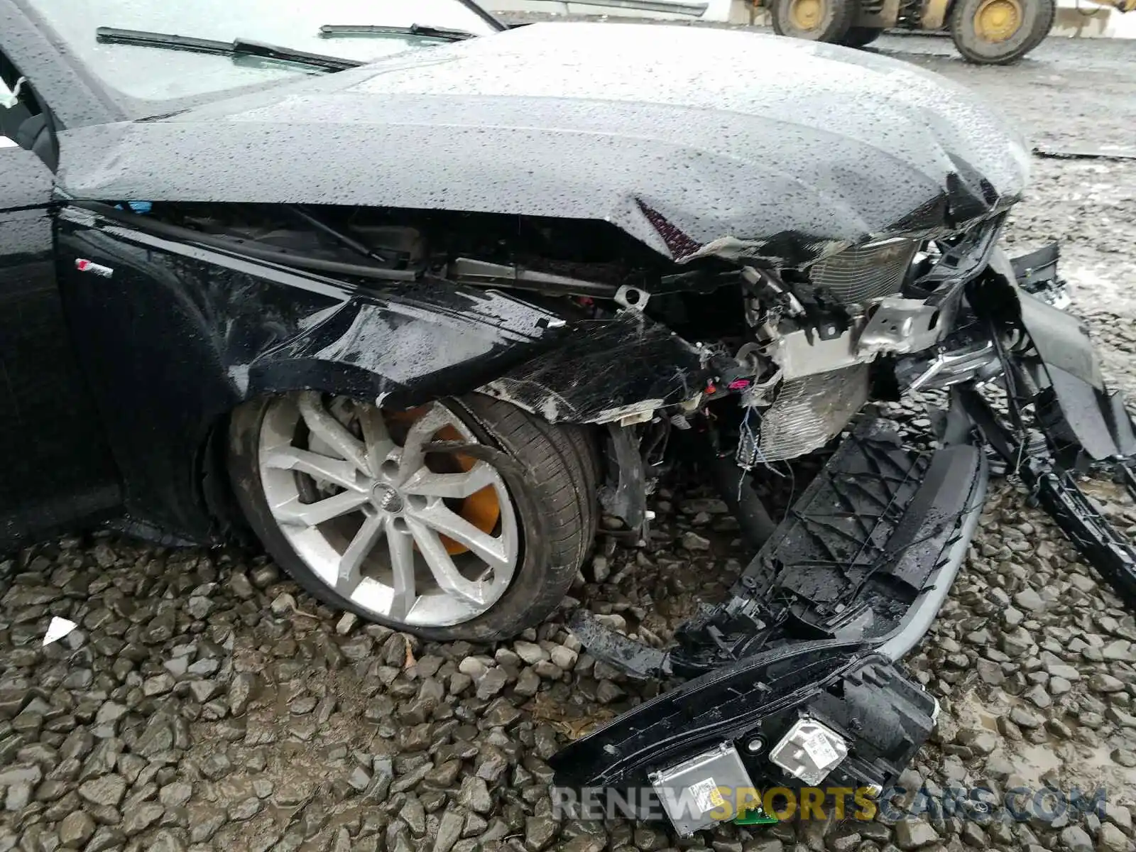 9 Photograph of a damaged car WAUENAF43KN001797 AUDI A4 2019