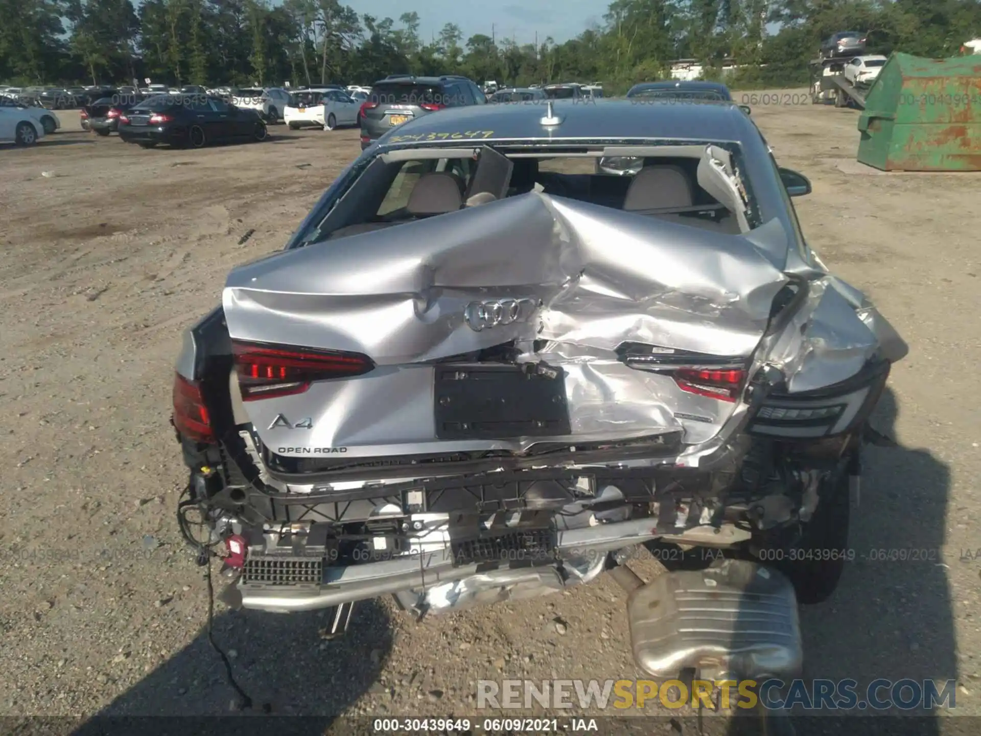 6 Photograph of a damaged car WAUENAF43KN002707 AUDI A4 2019