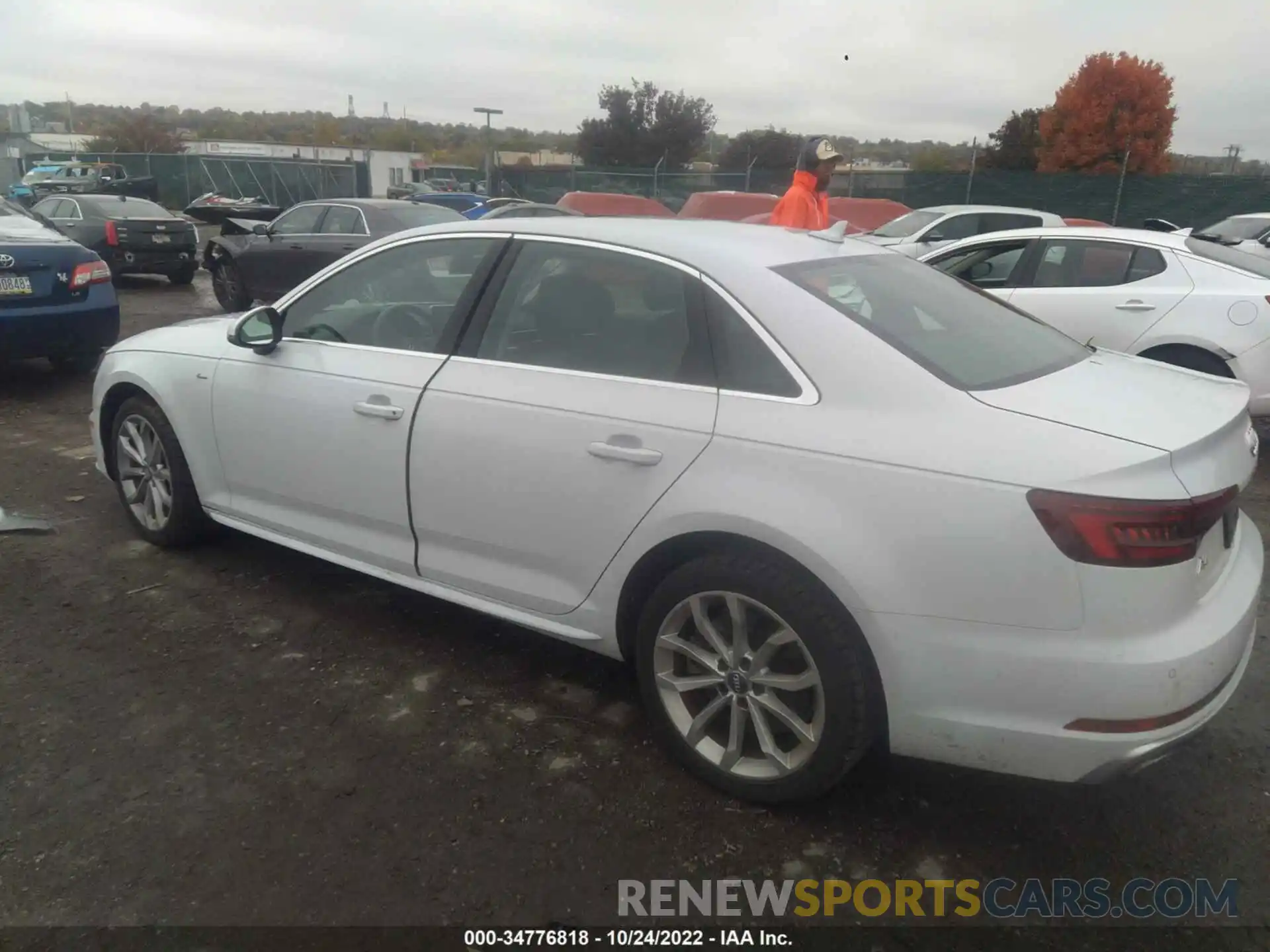 3 Photograph of a damaged car WAUENAF43KN011570 AUDI A4 2019