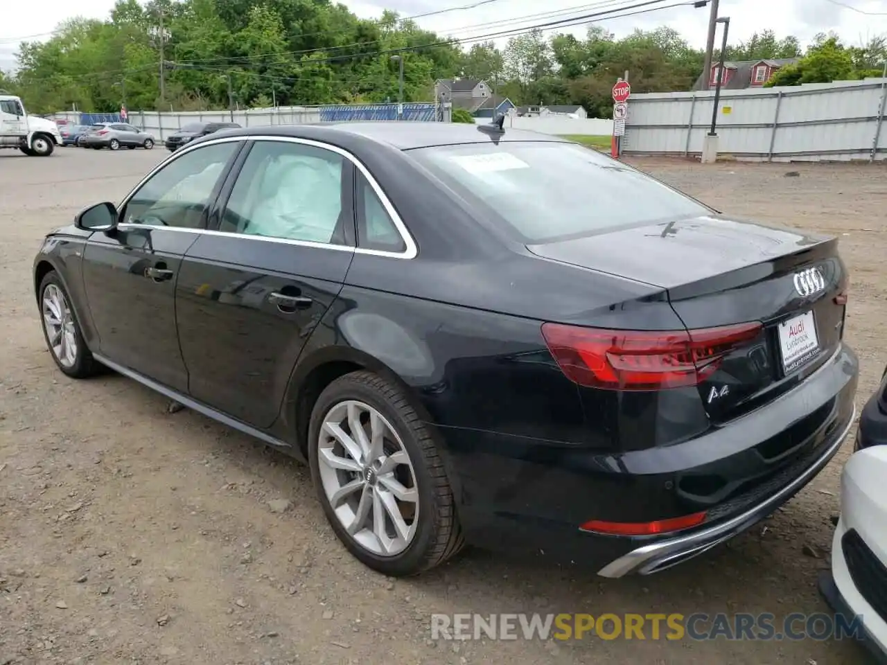 3 Фотография поврежденного автомобиля WAUENAF44KN001985 AUDI A4 2019