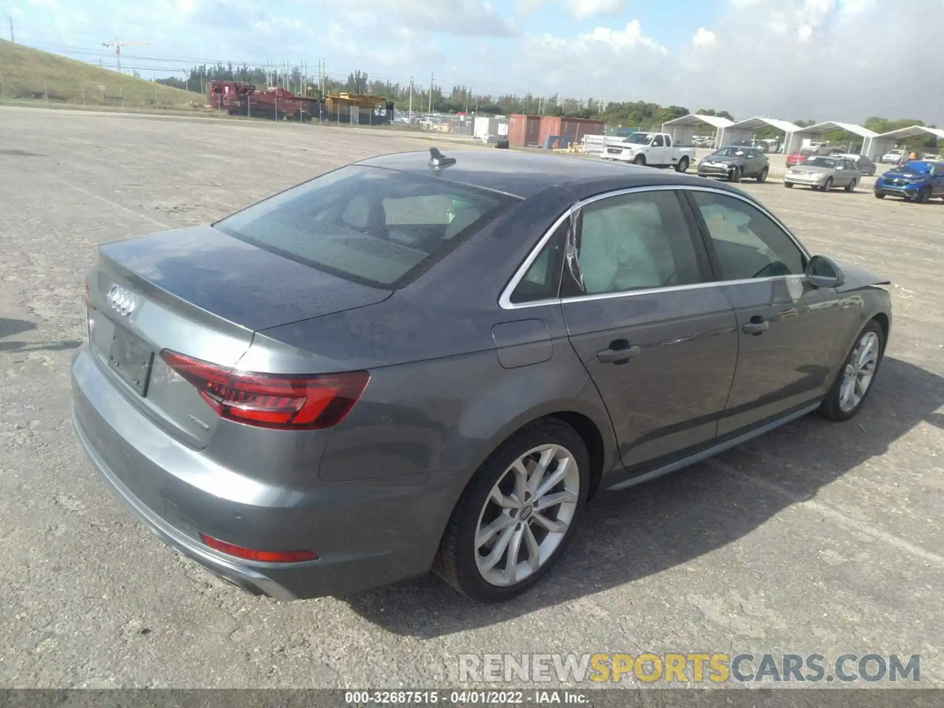 4 Фотография поврежденного автомобиля WAUENAF44KN014252 AUDI A4 2019