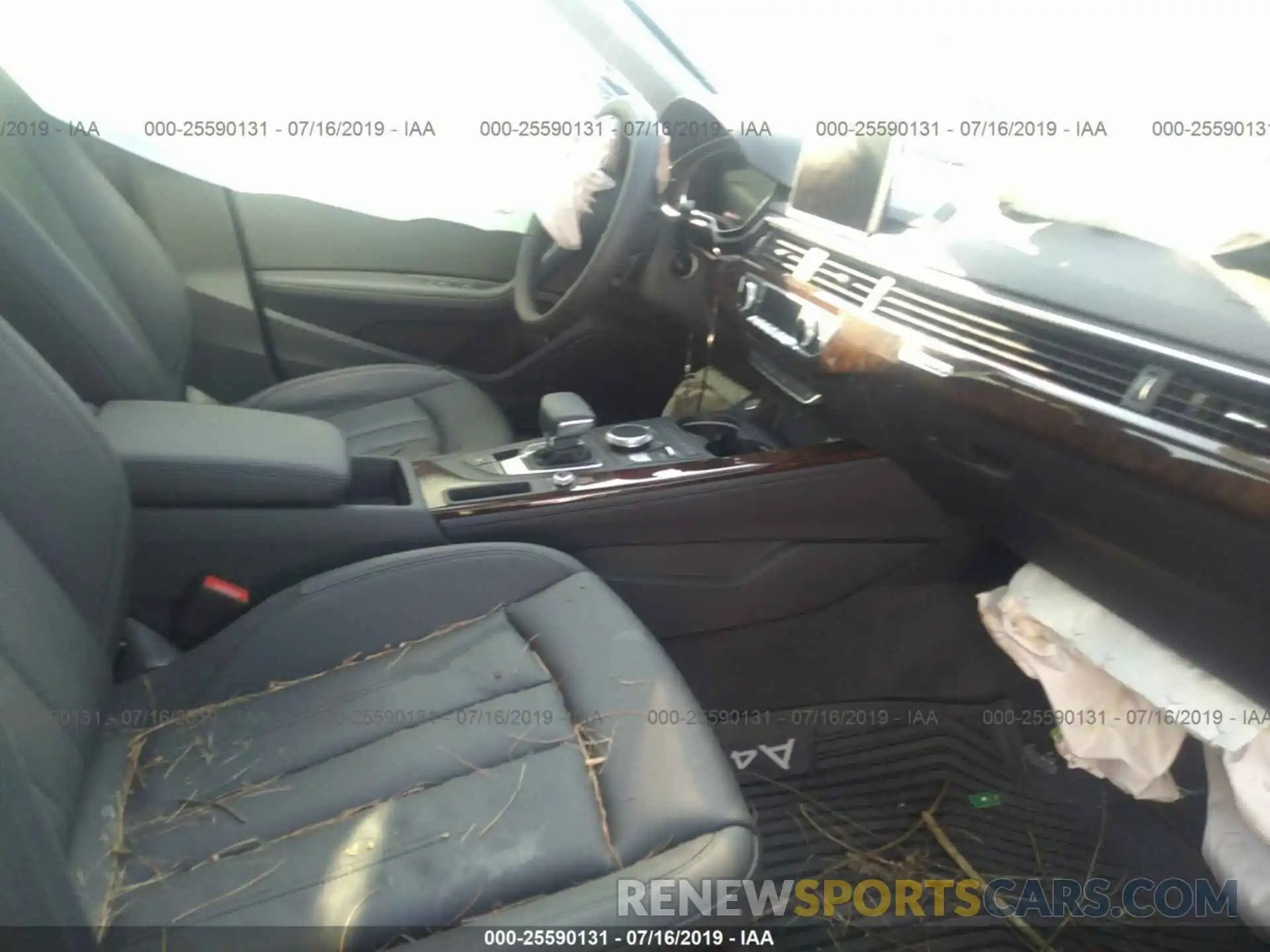 5 Photograph of a damaged car WAUENAF45KA013960 AUDI A4 2019