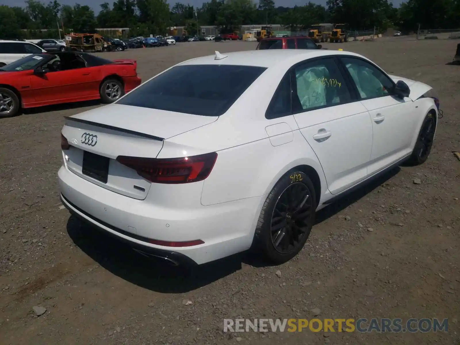 4 Фотография поврежденного автомобиля WAUENAF45KA020195 AUDI A4 2019