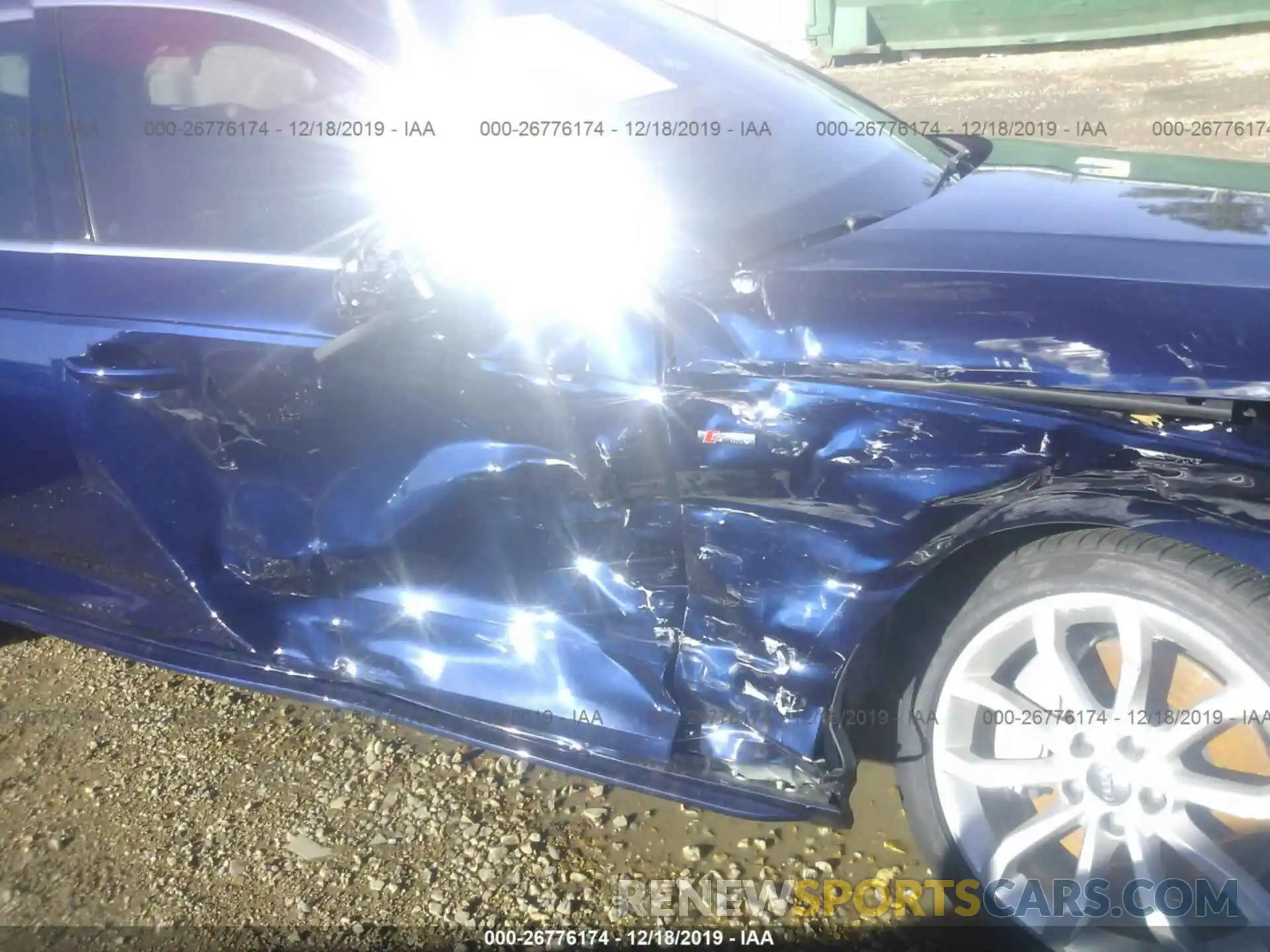 6 Photograph of a damaged car WAUENAF45KA037370 AUDI A4 2019