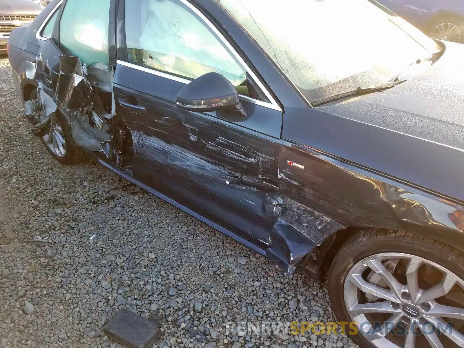 9 Photograph of a damaged car WAUENAF45KA072488 AUDI A4 2019