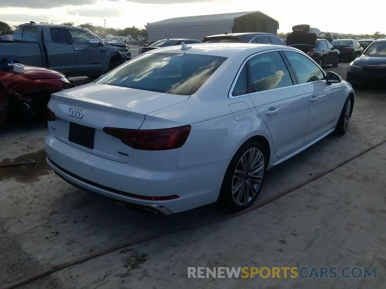 4 Фотография поврежденного автомобиля WAUENAF46KA053254 AUDI A4 2019