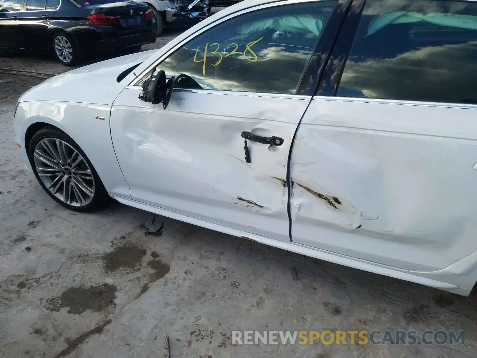 9 Photograph of a damaged car WAUENAF46KA053254 AUDI A4 2019