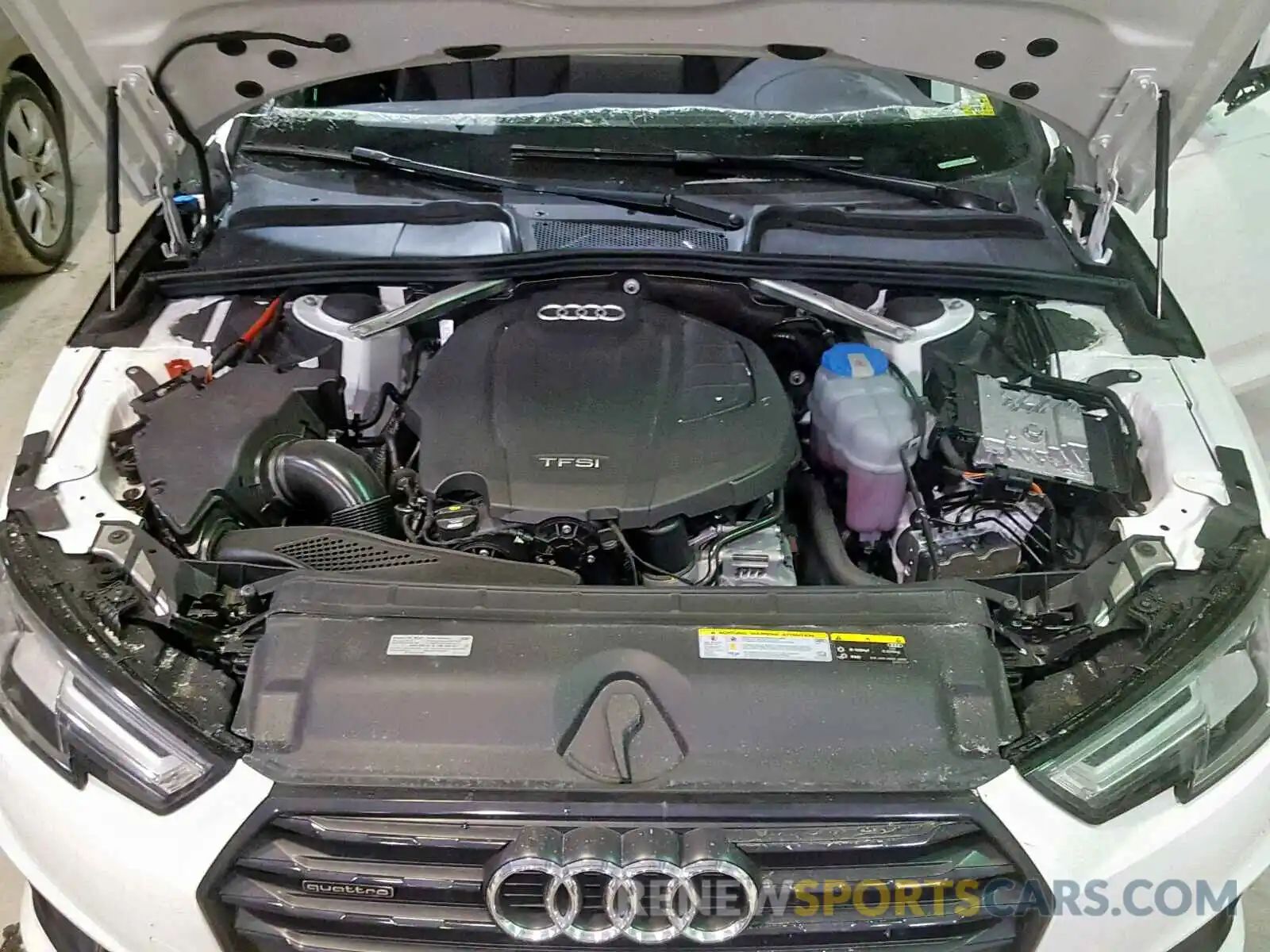 7 Фотография поврежденного автомобиля WAUENAF46KN003060 AUDI A4 2019