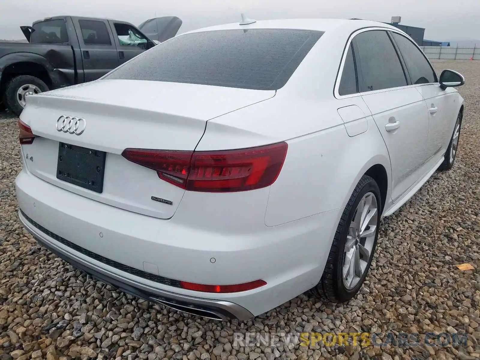 4 Фотография поврежденного автомобиля WAUENAF47KA066630 AUDI A4 2019