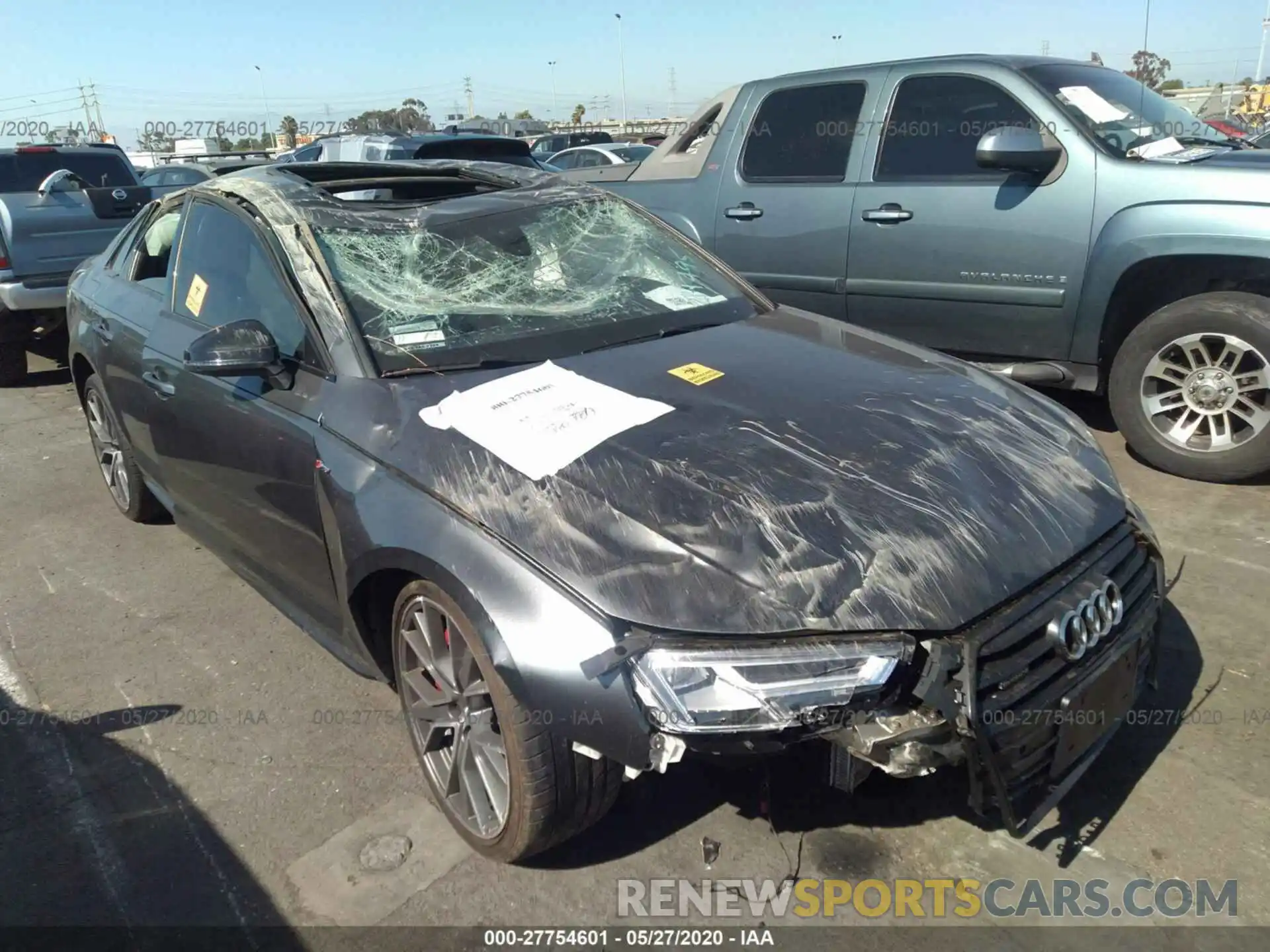 1 Photograph of a damaged car WAUENAF47KN016674 AUDI A4 2019