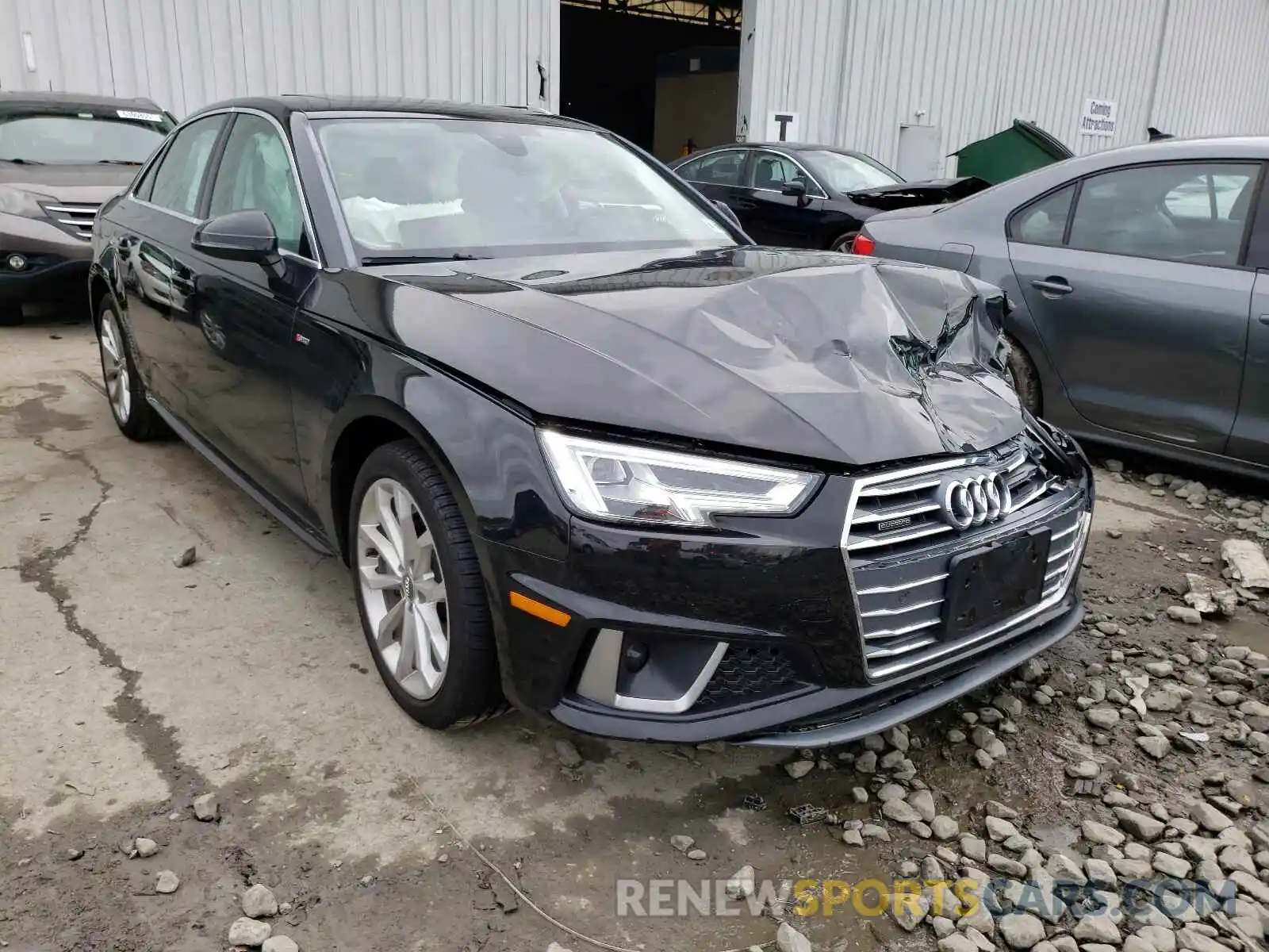 1 Фотография поврежденного автомобиля WAUENAF47KN017971 AUDI A4 2019