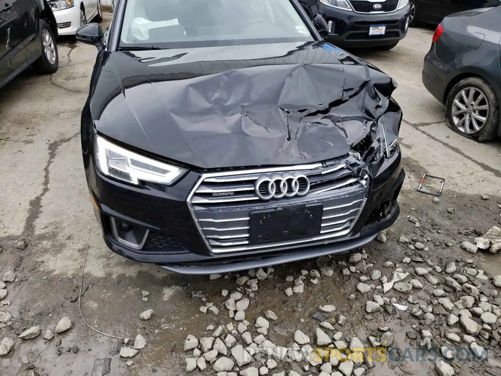 9 Фотография поврежденного автомобиля WAUENAF47KN017971 AUDI A4 2019