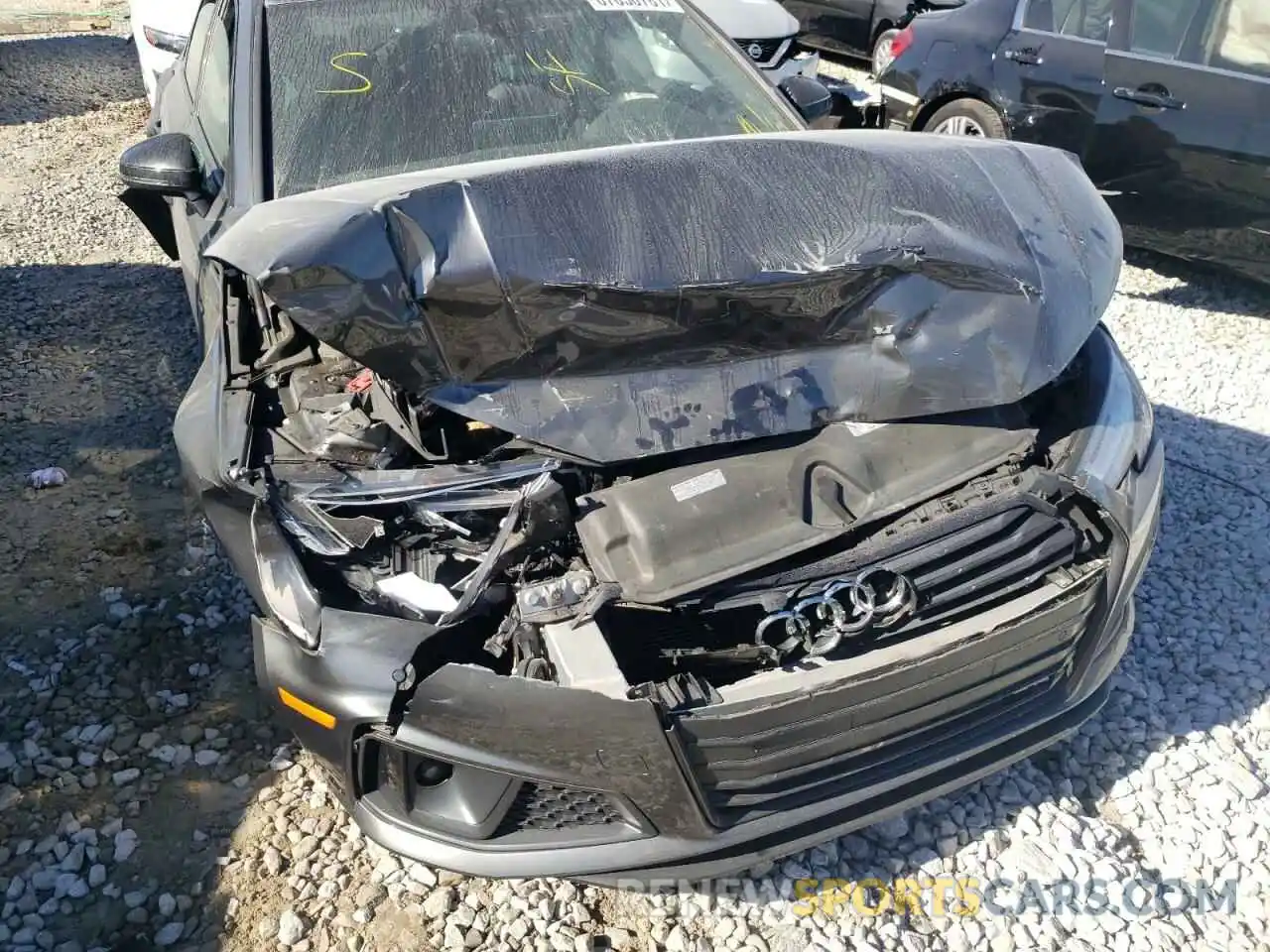 9 Photograph of a damaged car WAUENAF49KA042524 AUDI A4 2019