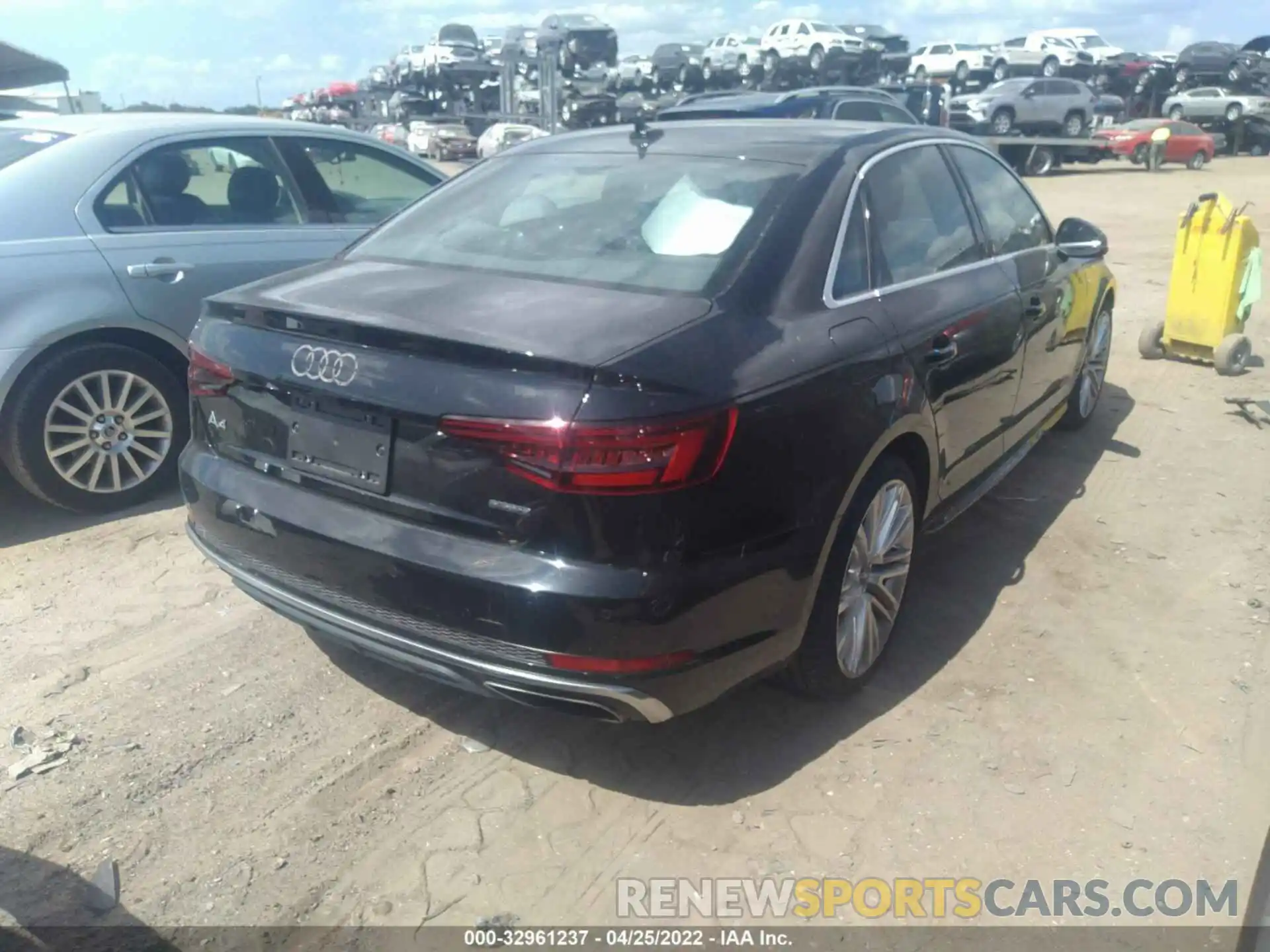 4 Фотография поврежденного автомобиля WAUENAF49KN019821 AUDI A4 2019