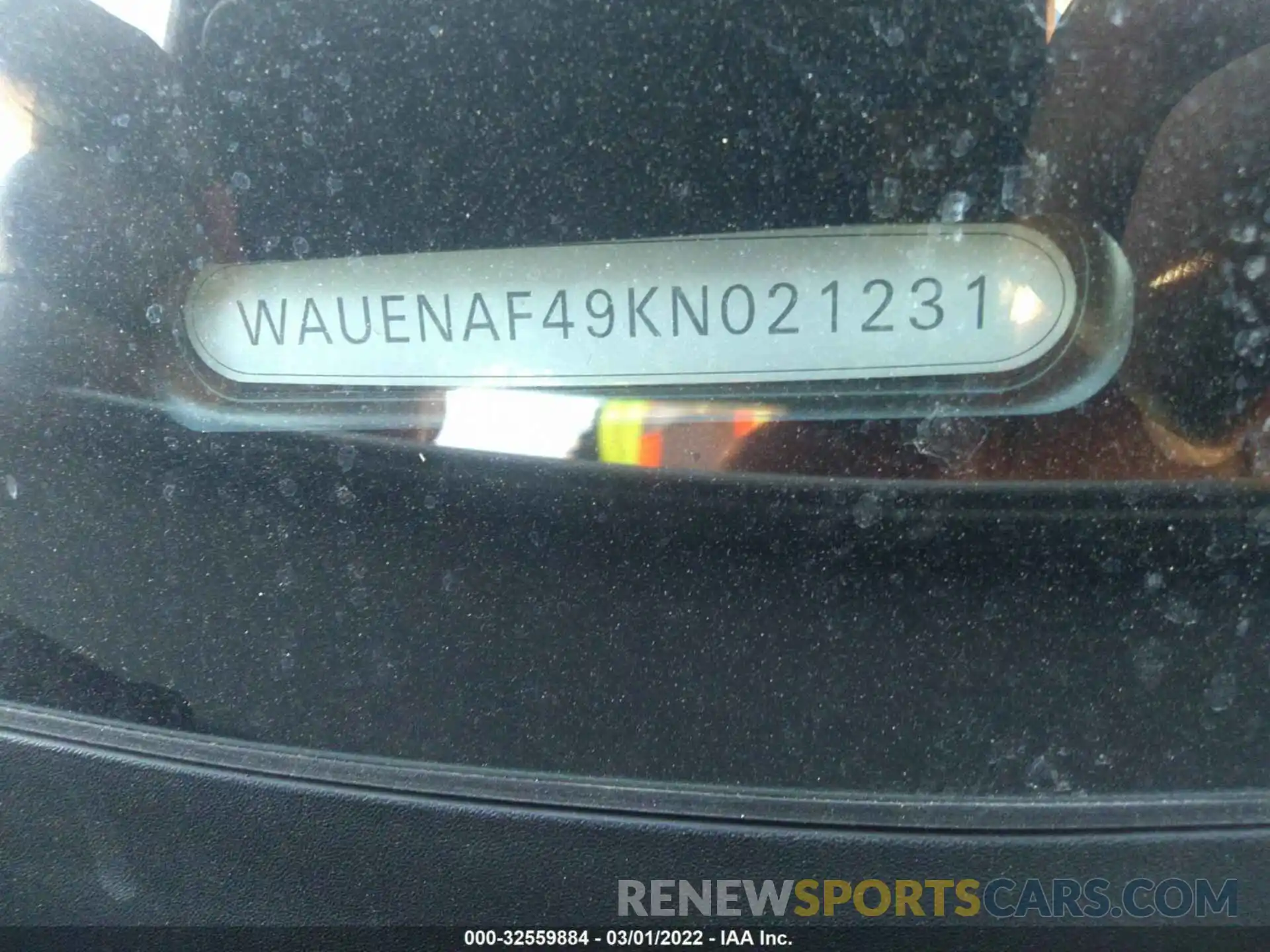 9 Фотография поврежденного автомобиля WAUENAF49KN021231 AUDI A4 2019