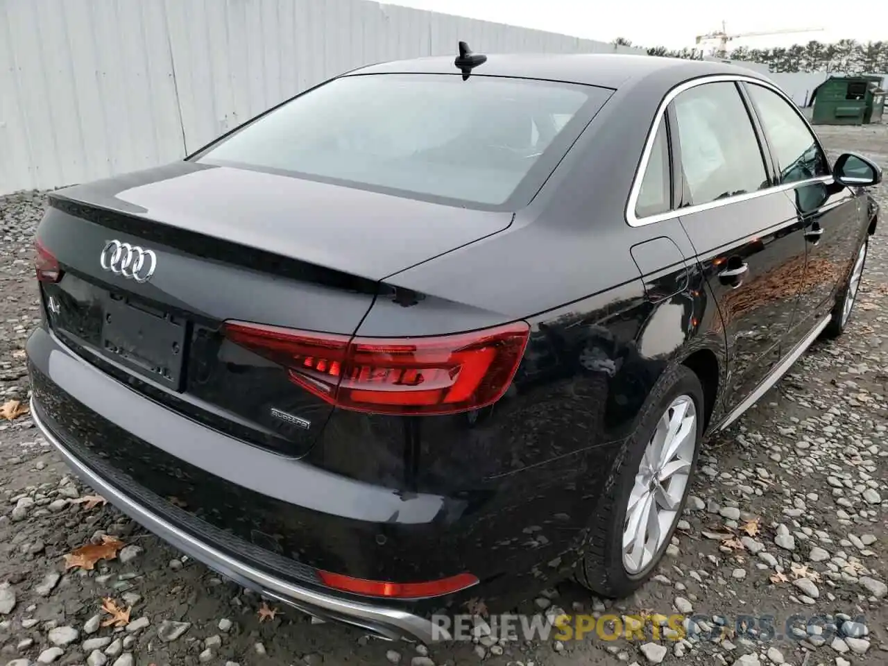 4 Фотография поврежденного автомобиля WAUENAF4XKA003361 AUDI A4 2019