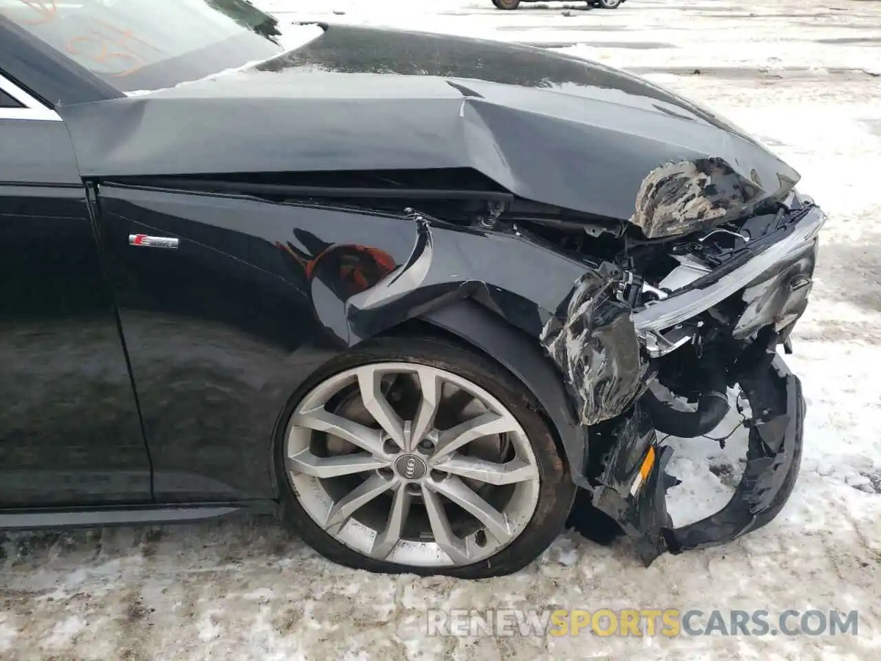 9 Photograph of a damaged car WAUENAF4XKA055458 AUDI A4 2019