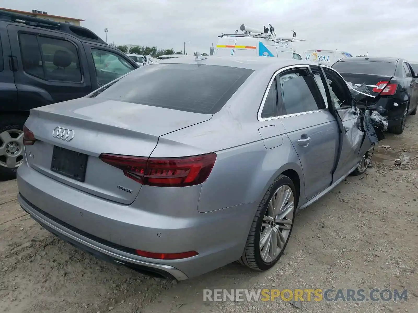 4 Фотография поврежденного автомобиля WAUENAF4XKN001358 AUDI A4 2019