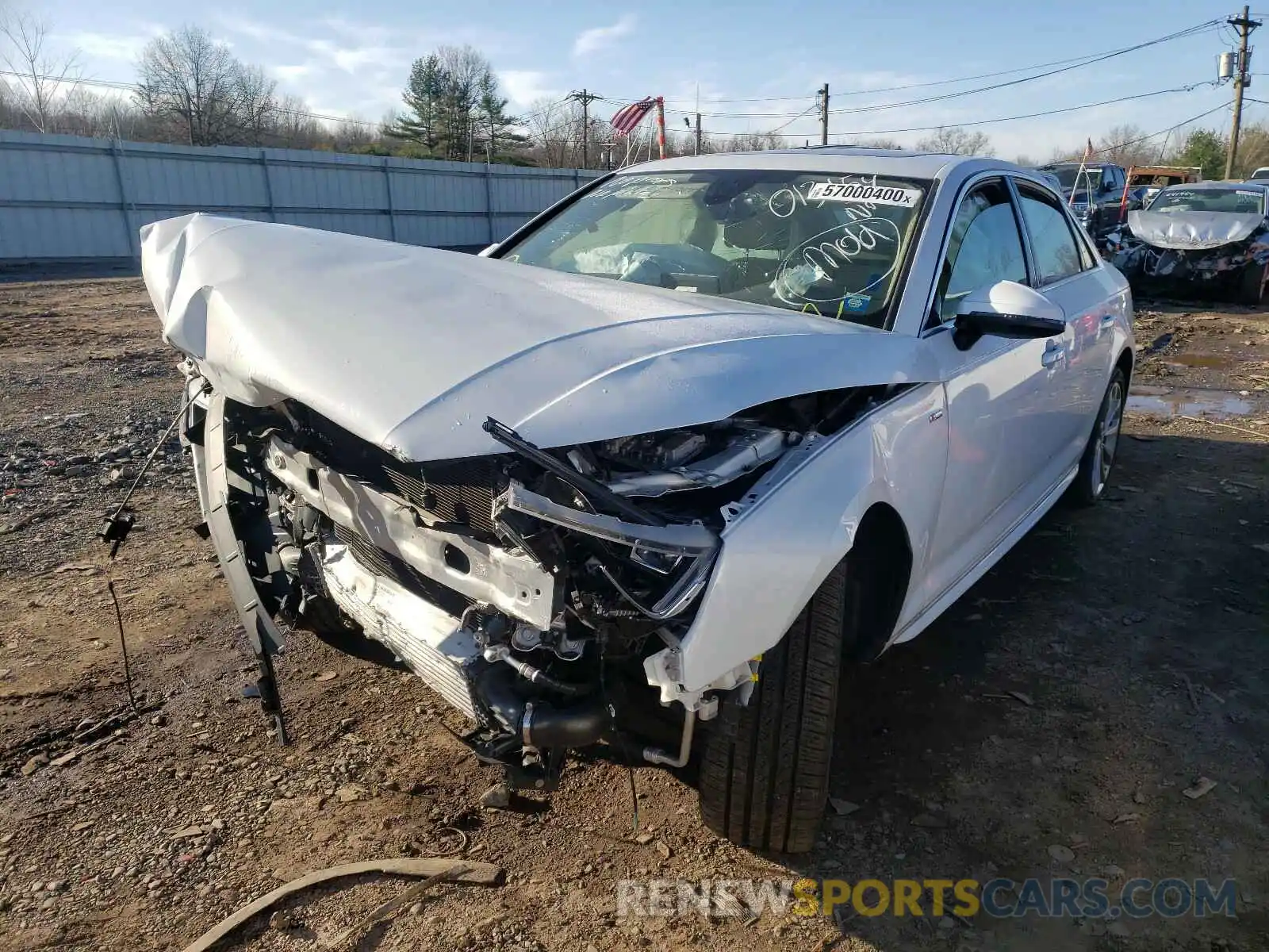 2 Фотография поврежденного автомобиля WAUENAF4XKN013154 AUDI A4 2019