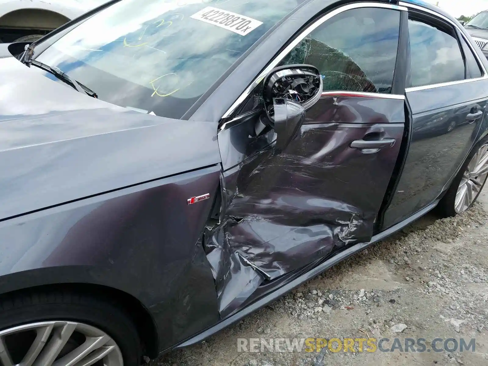 9 Photograph of a damaged car WAUFNAF41KA008873 AUDI A4 2019