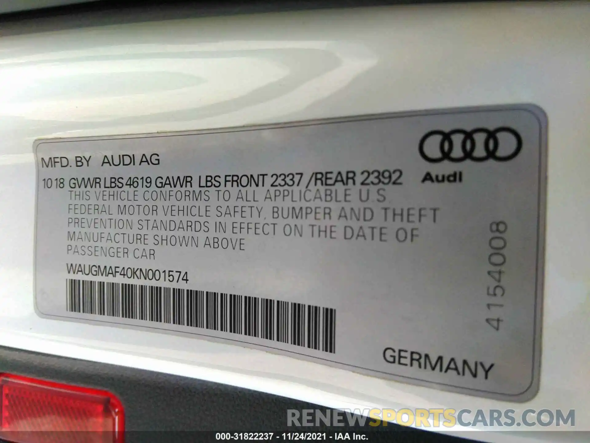 9 Photograph of a damaged car WAUGMAF40KN001574 AUDI A4 2019