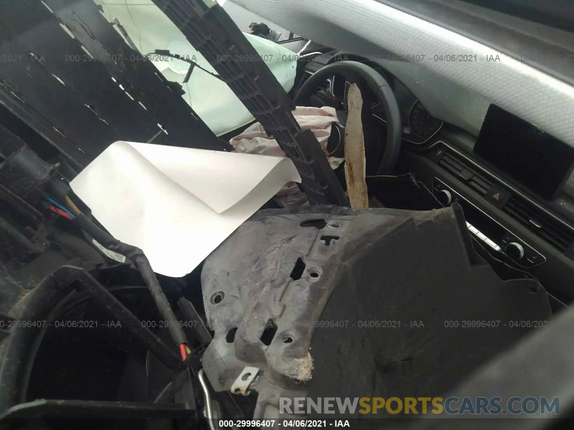 5 Фотография поврежденного автомобиля WAUGMAF40KN007407 AUDI A4 2019