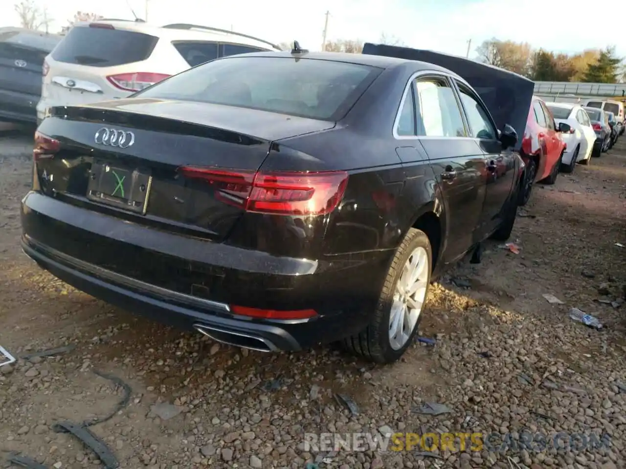 4 Фотография поврежденного автомобиля WAUGMAF41KA077425 AUDI A4 2019