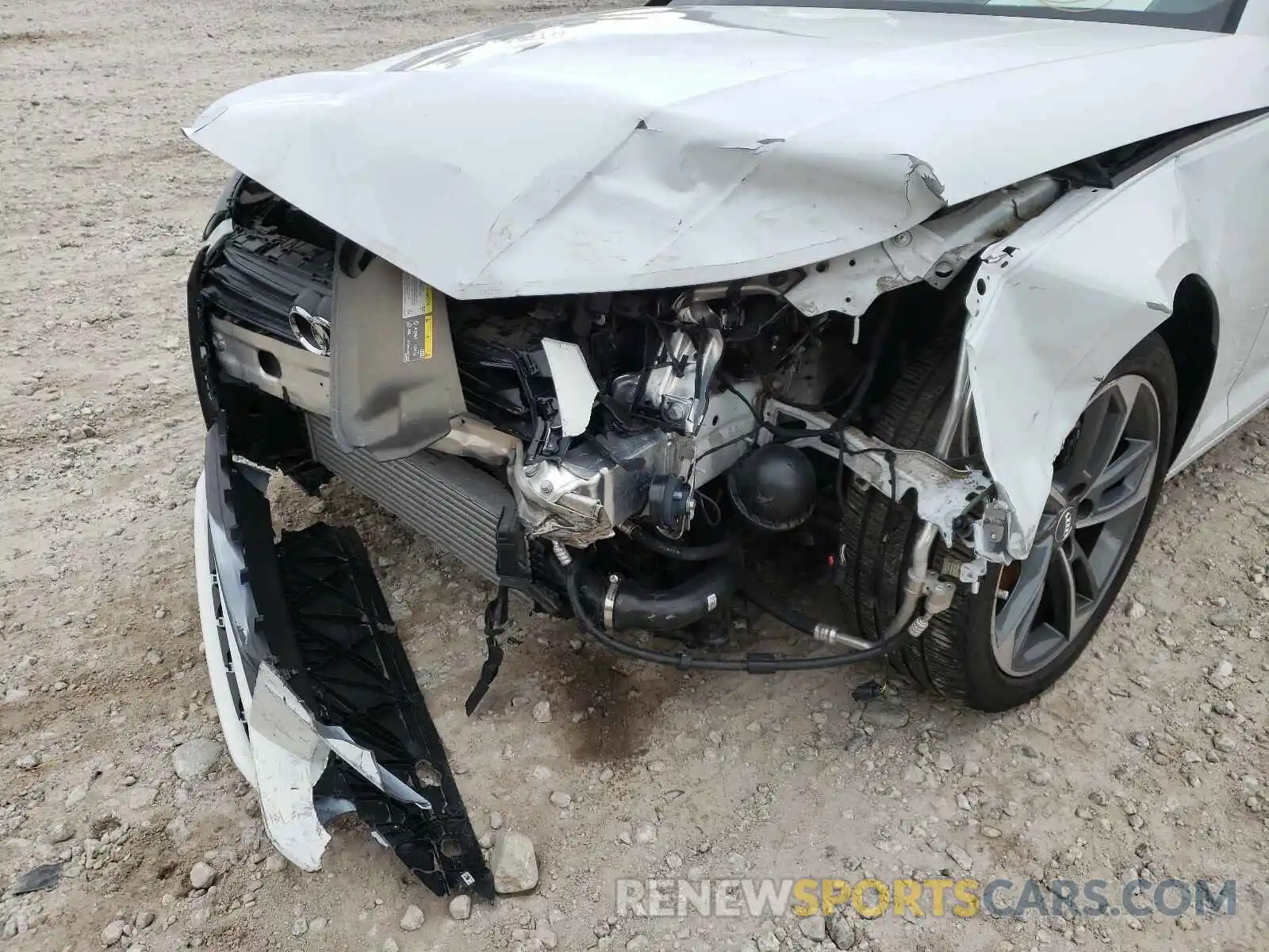 9 Photograph of a damaged car WAUGMAF41KA120497 AUDI A4 2019