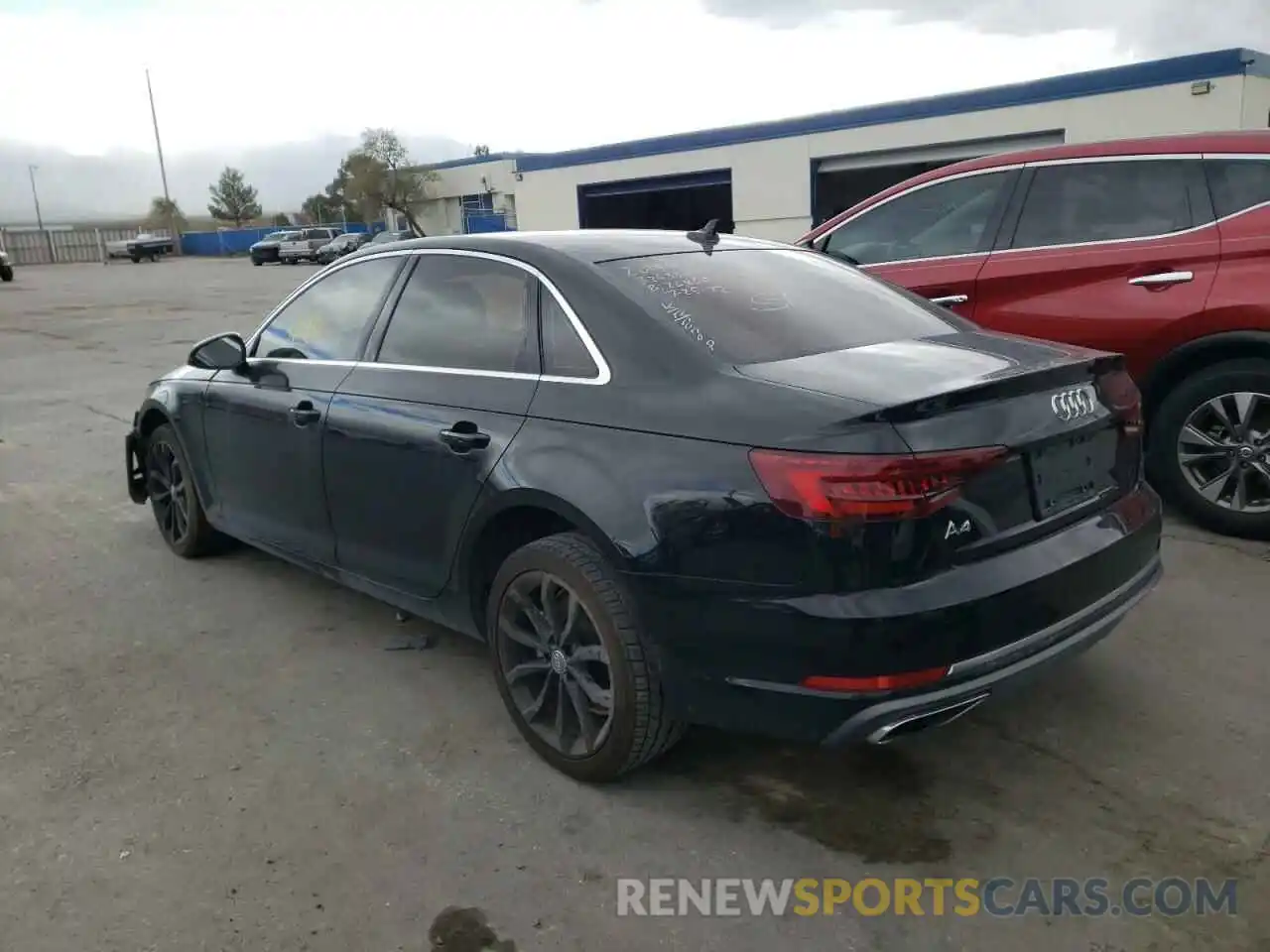 3 Фотография поврежденного автомобиля WAUGMAF41KN005164 AUDI A4 2019